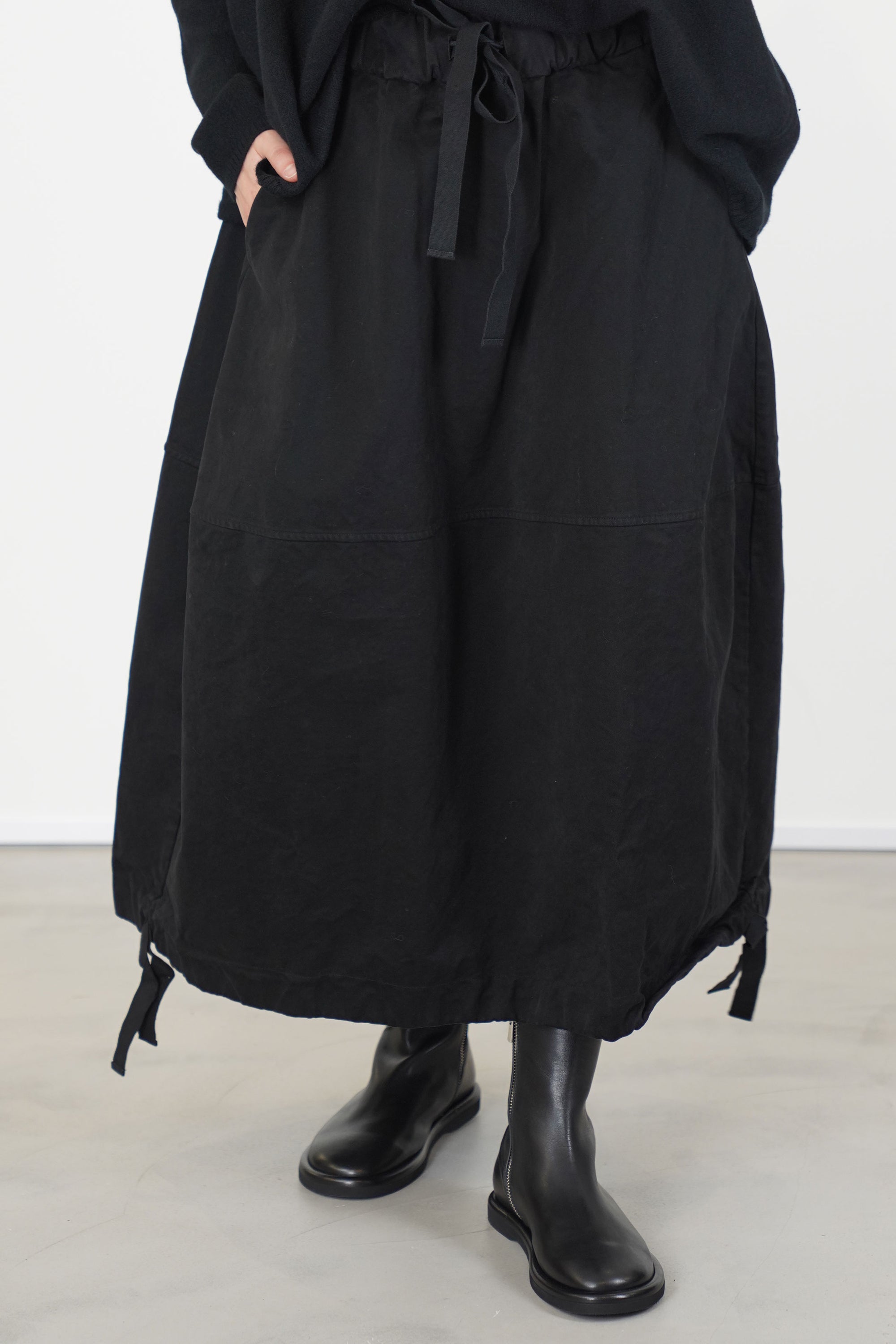 balloon skirt wcc black