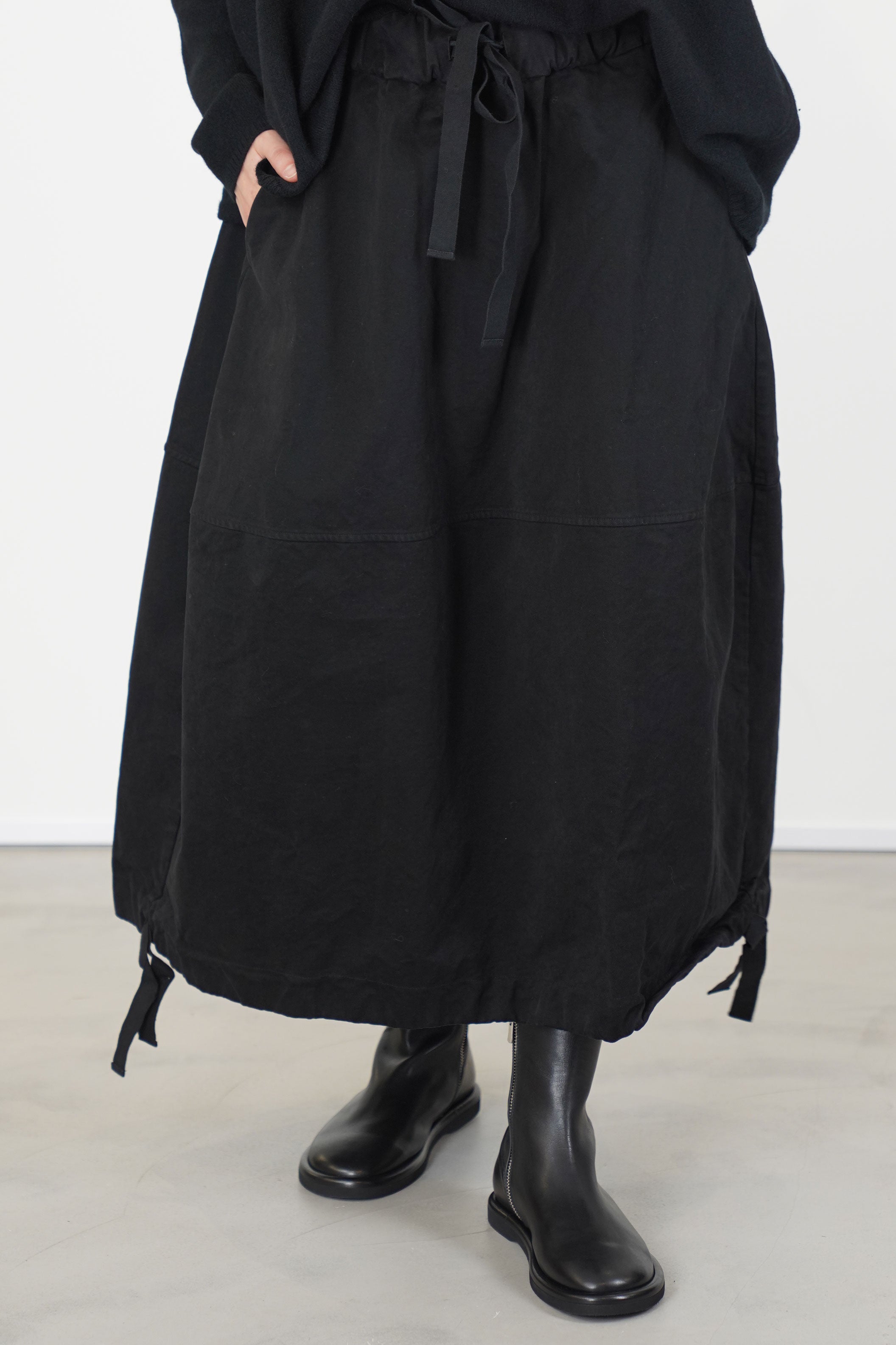 balloon skirt wcc black