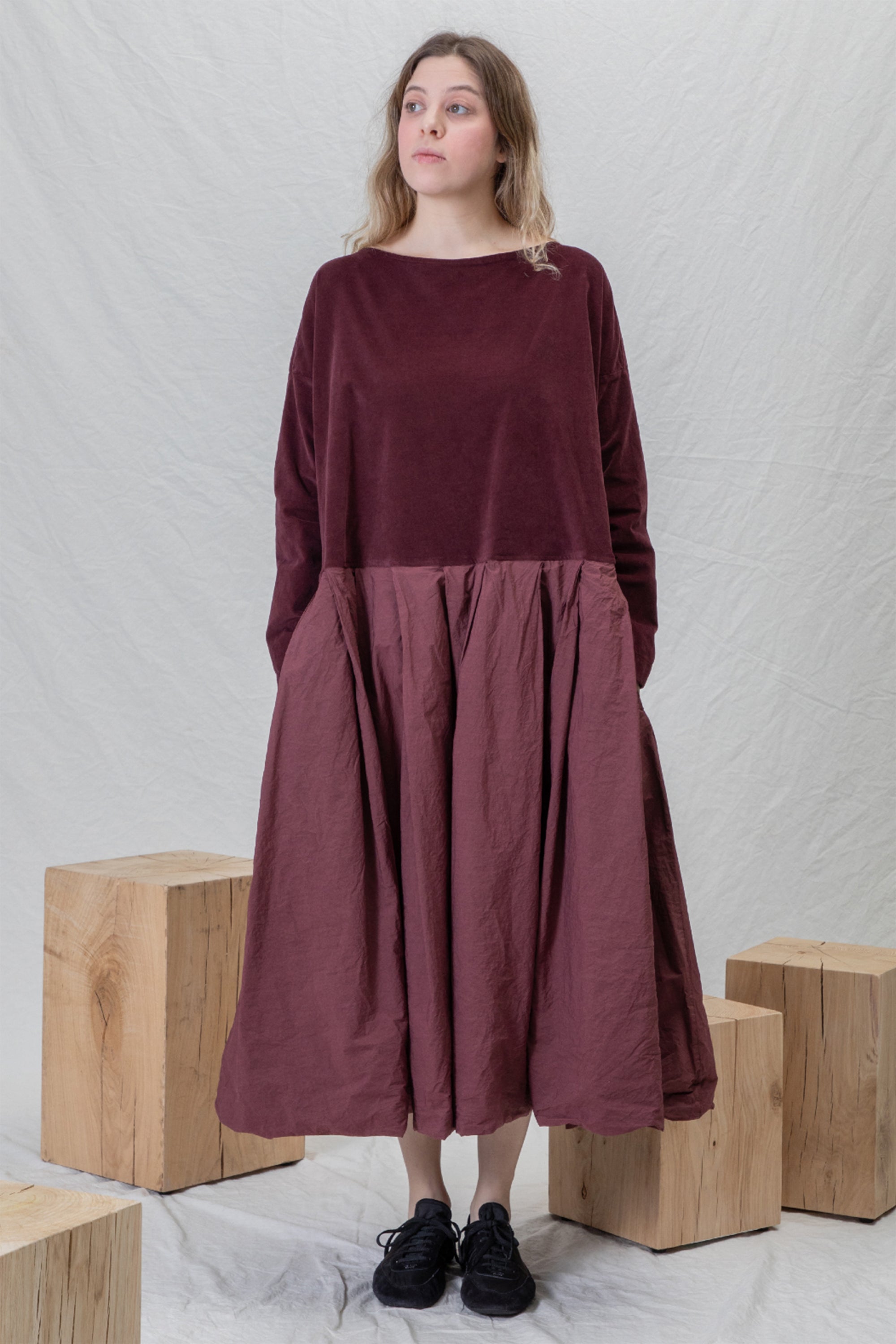 boatneck pleated dress wine