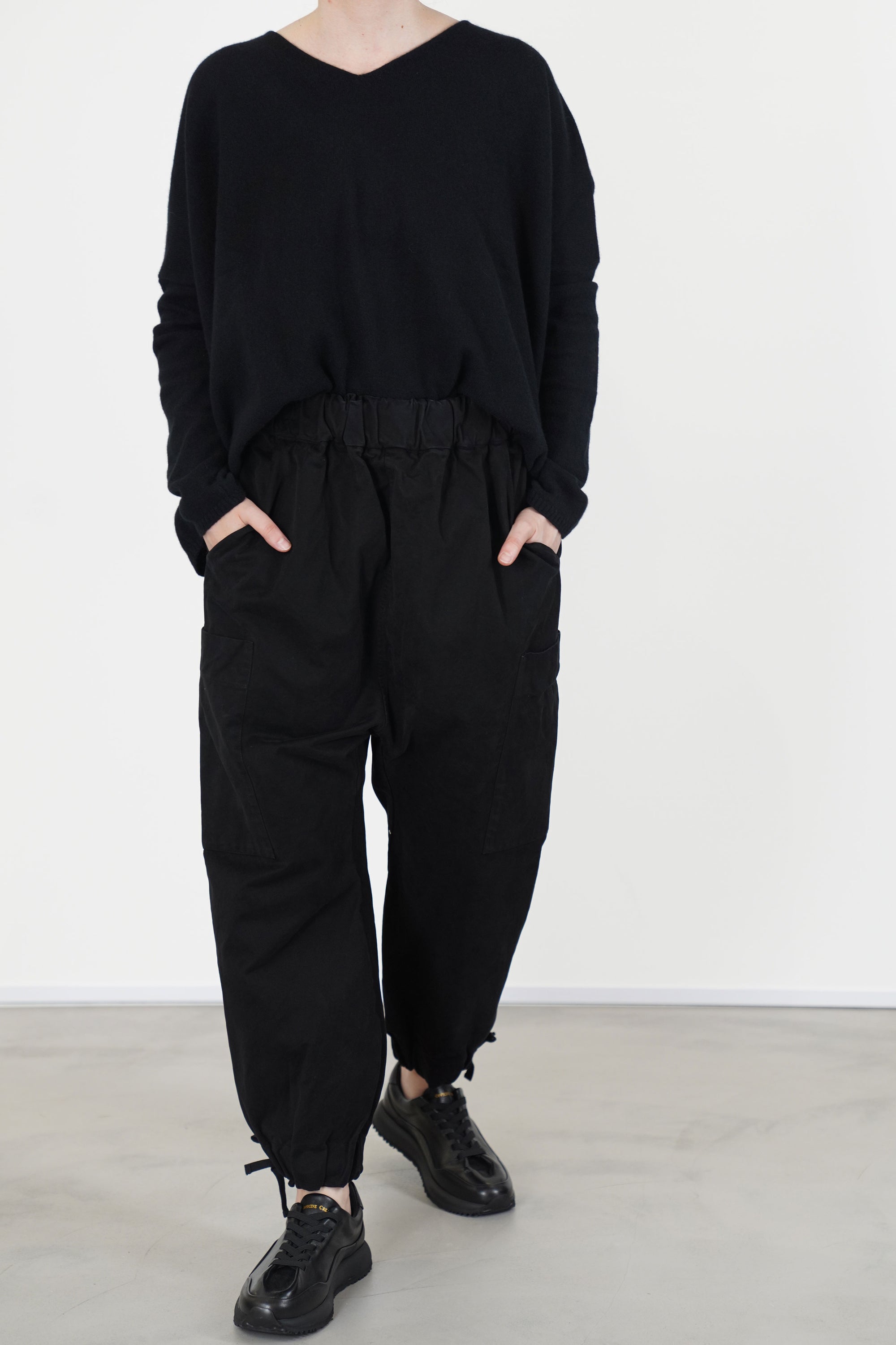cargo trousers wcc black
