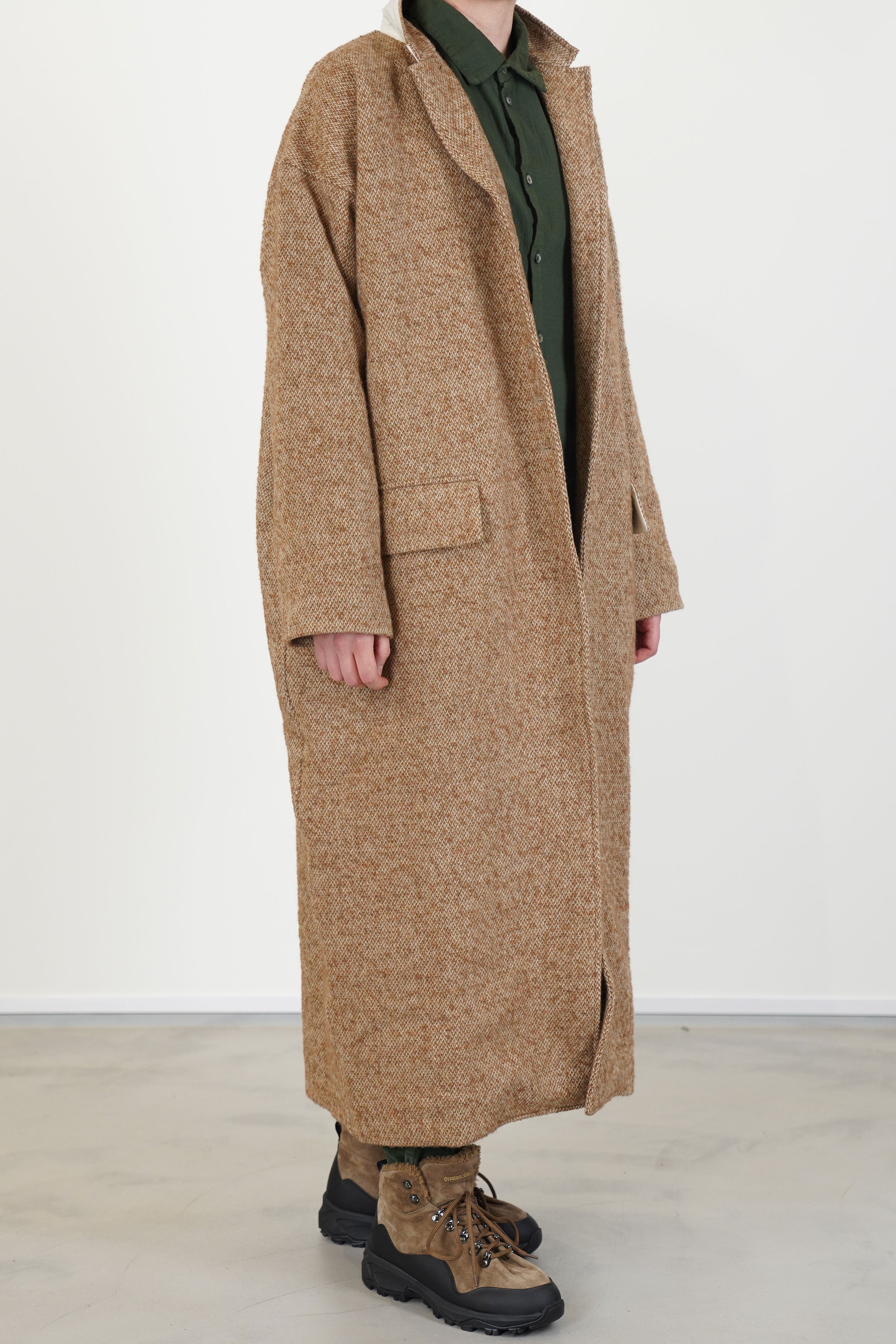 egg coat pw honey