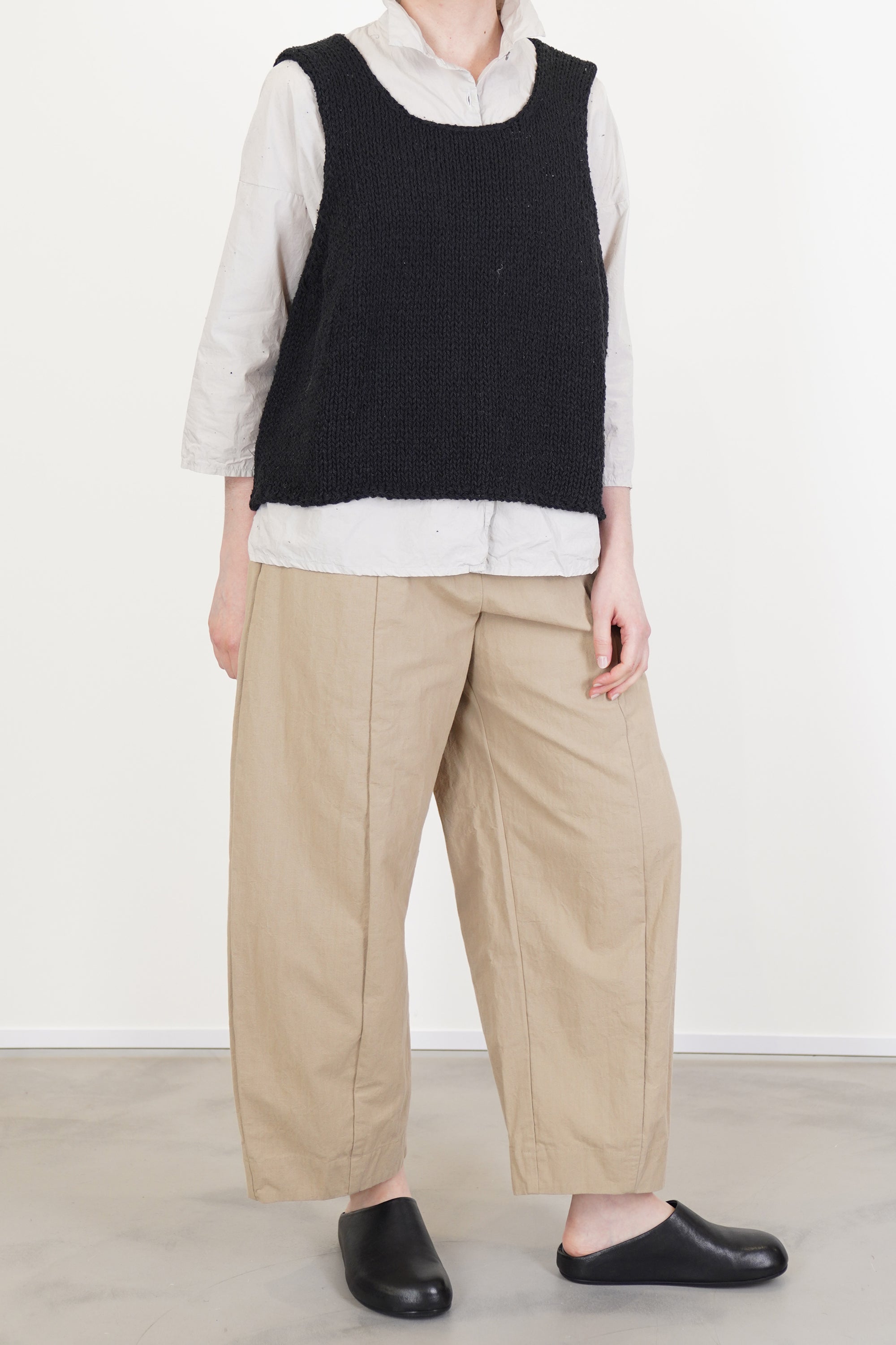 hk bourrette silk vest black