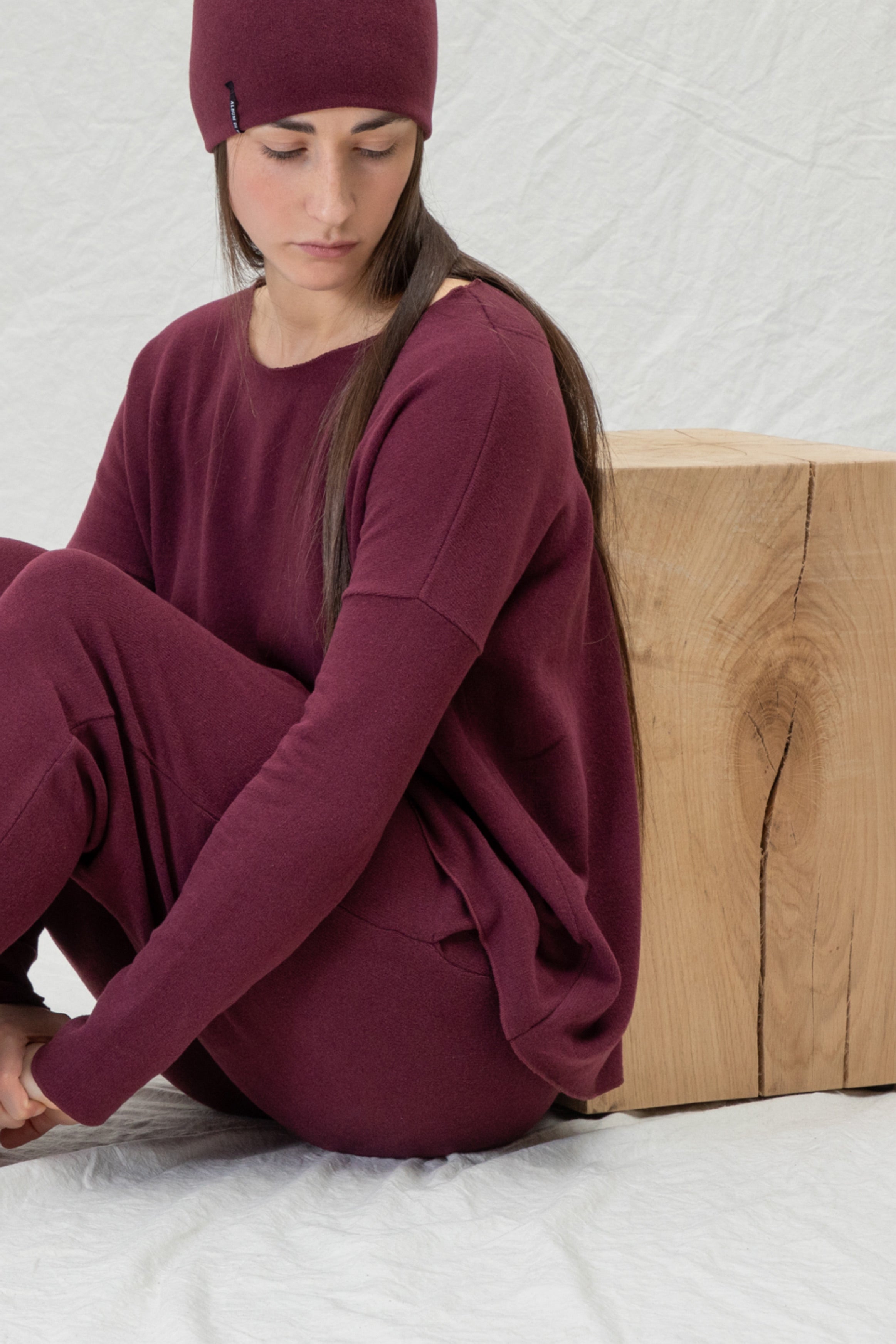 jumper jp wine