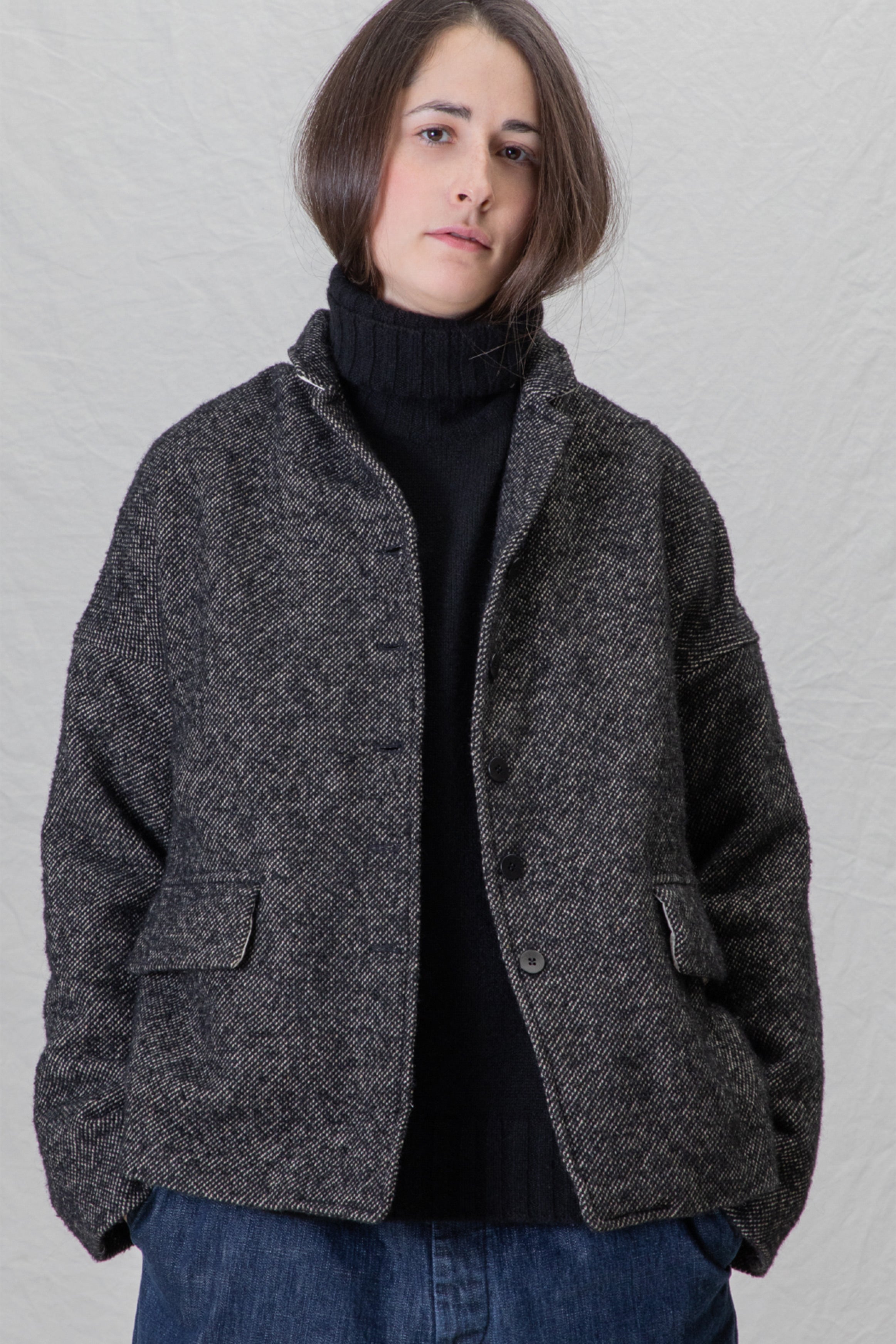 loose blazer wn black