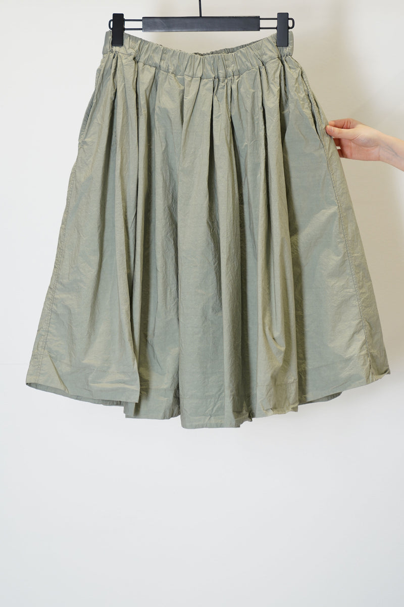 pleated short skirt tc sage