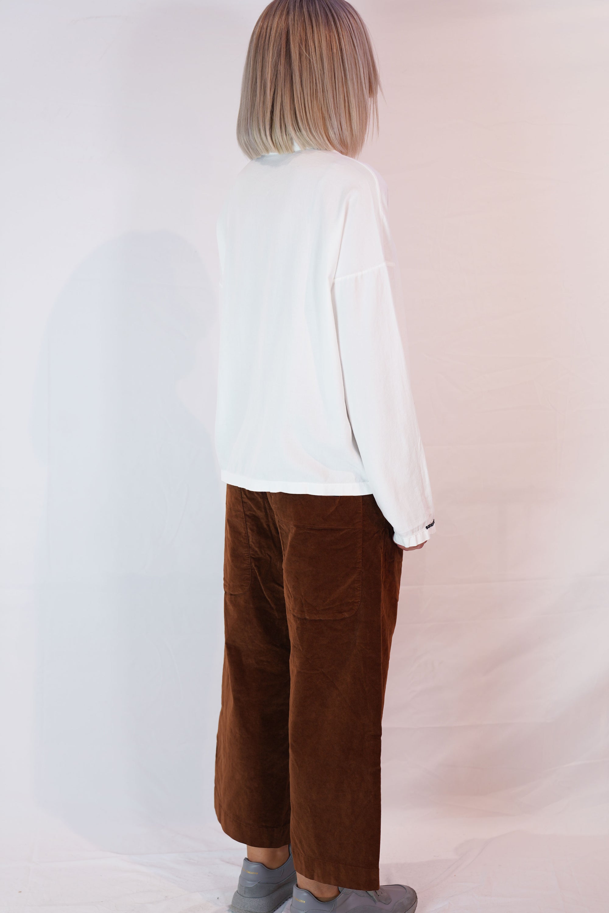 short collar shirt tvc milk
