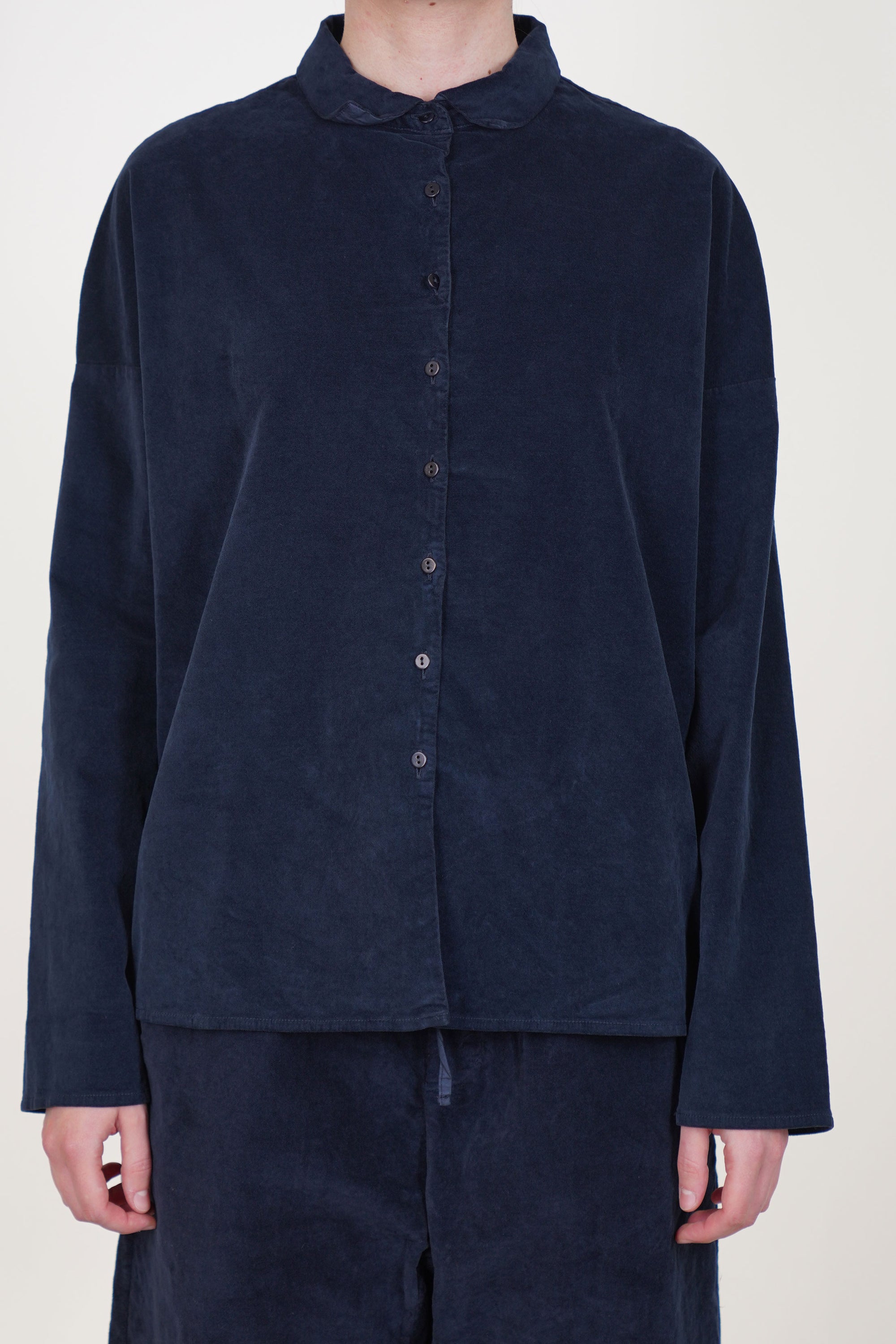 short collar shirt velvet ink