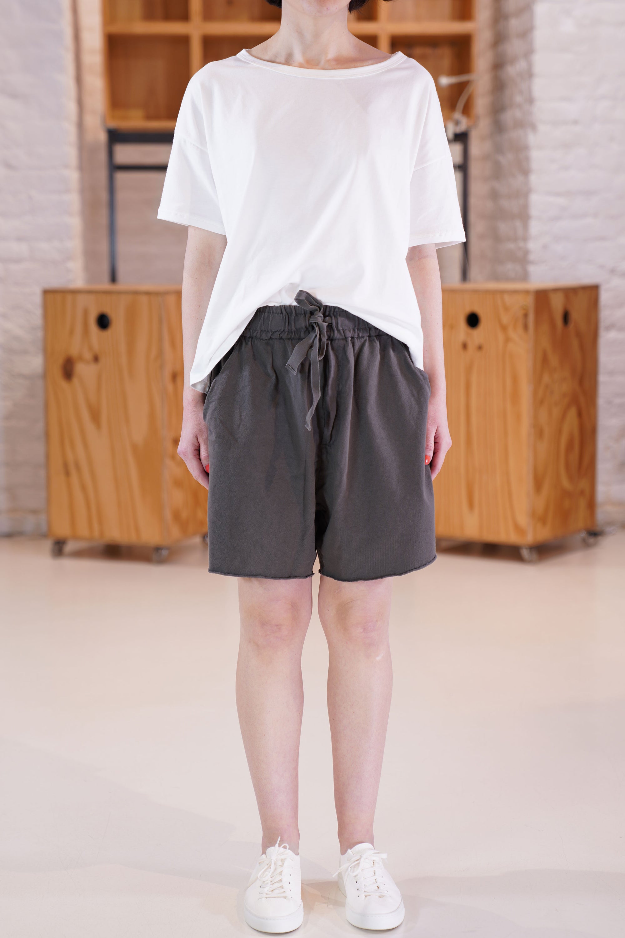 short hc anthracite