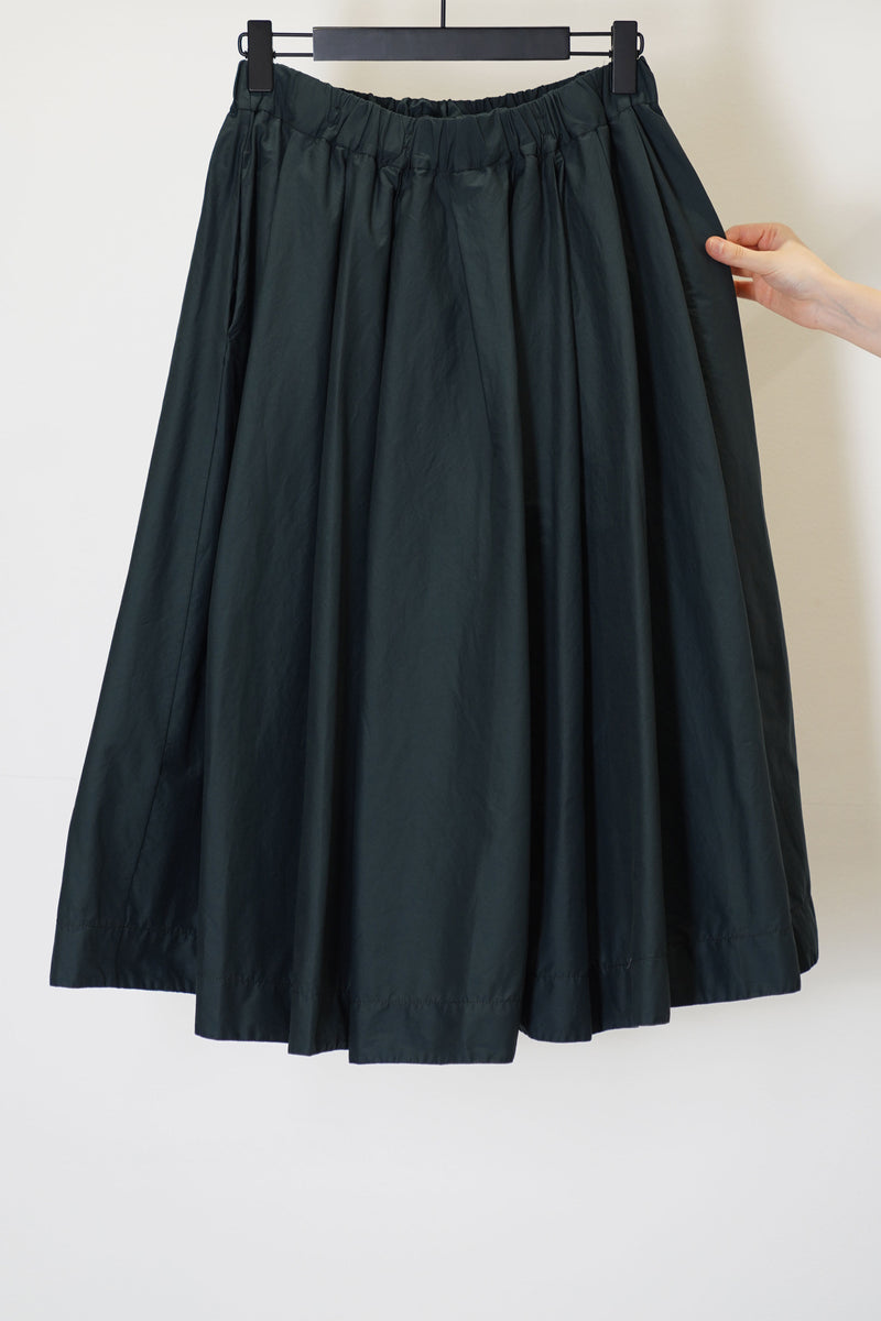 pleated long skirt tsl thyme