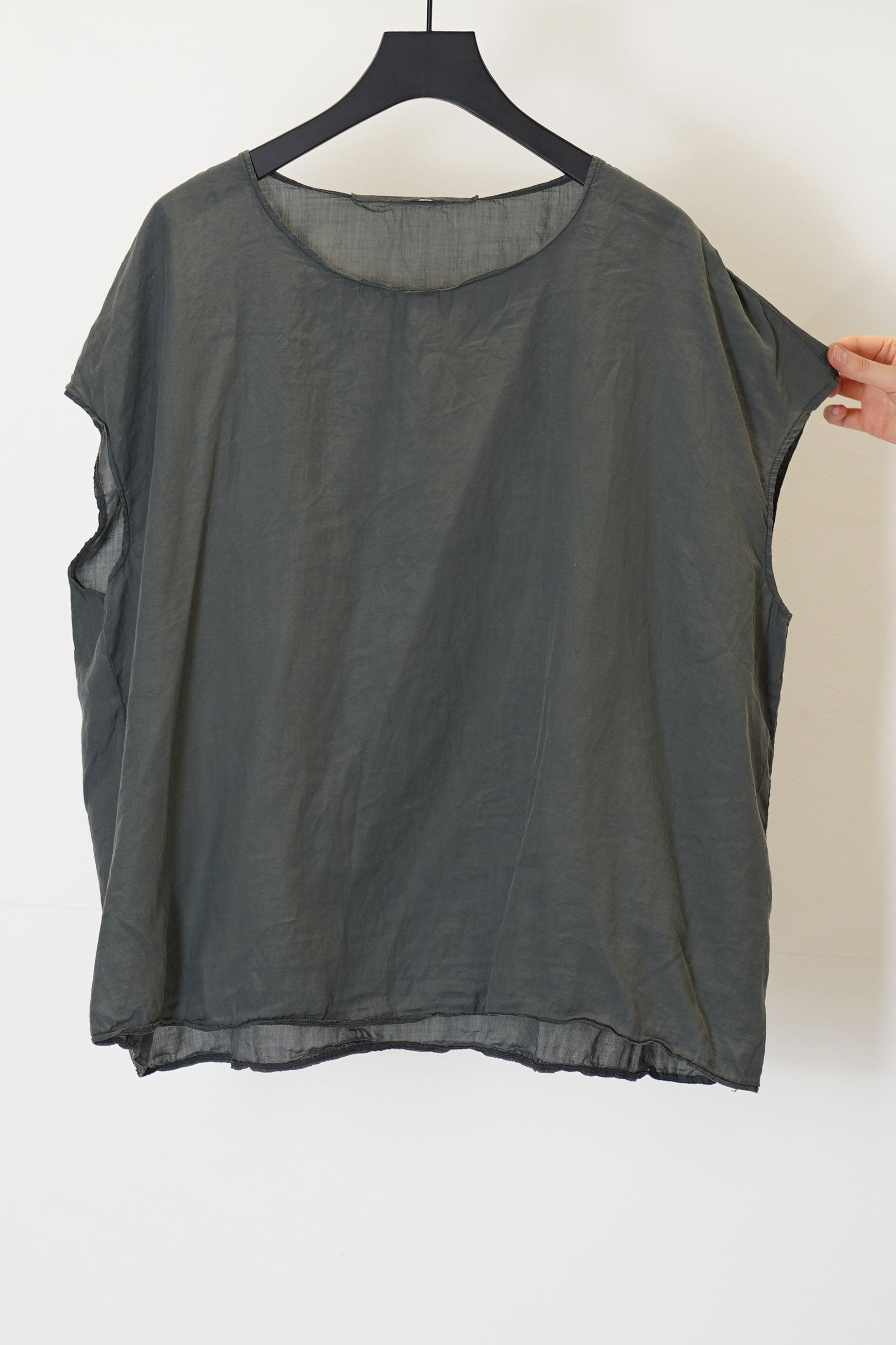 sleeveless t-shirt tl thyme