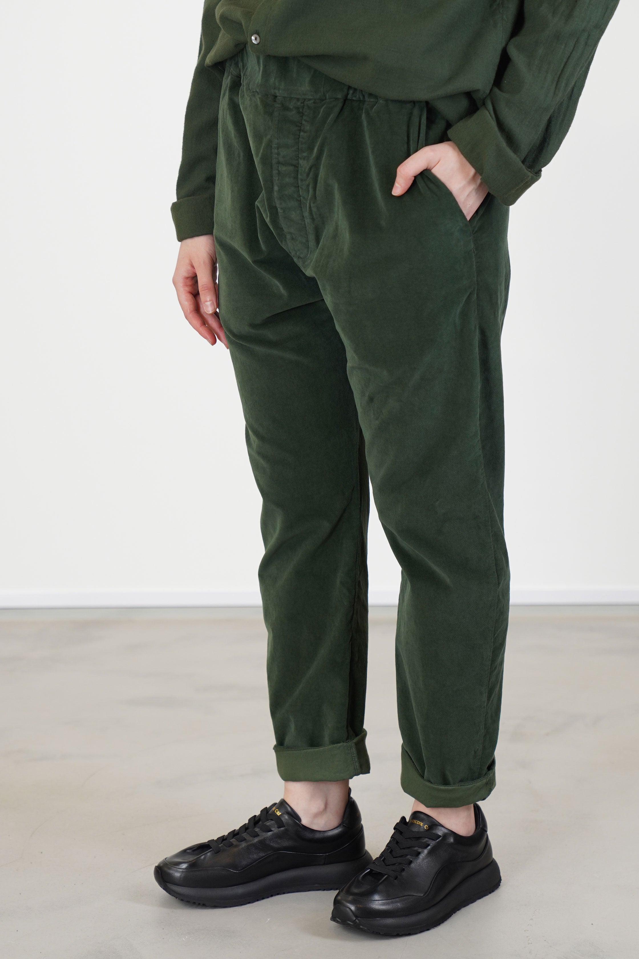 slim trousers v forest