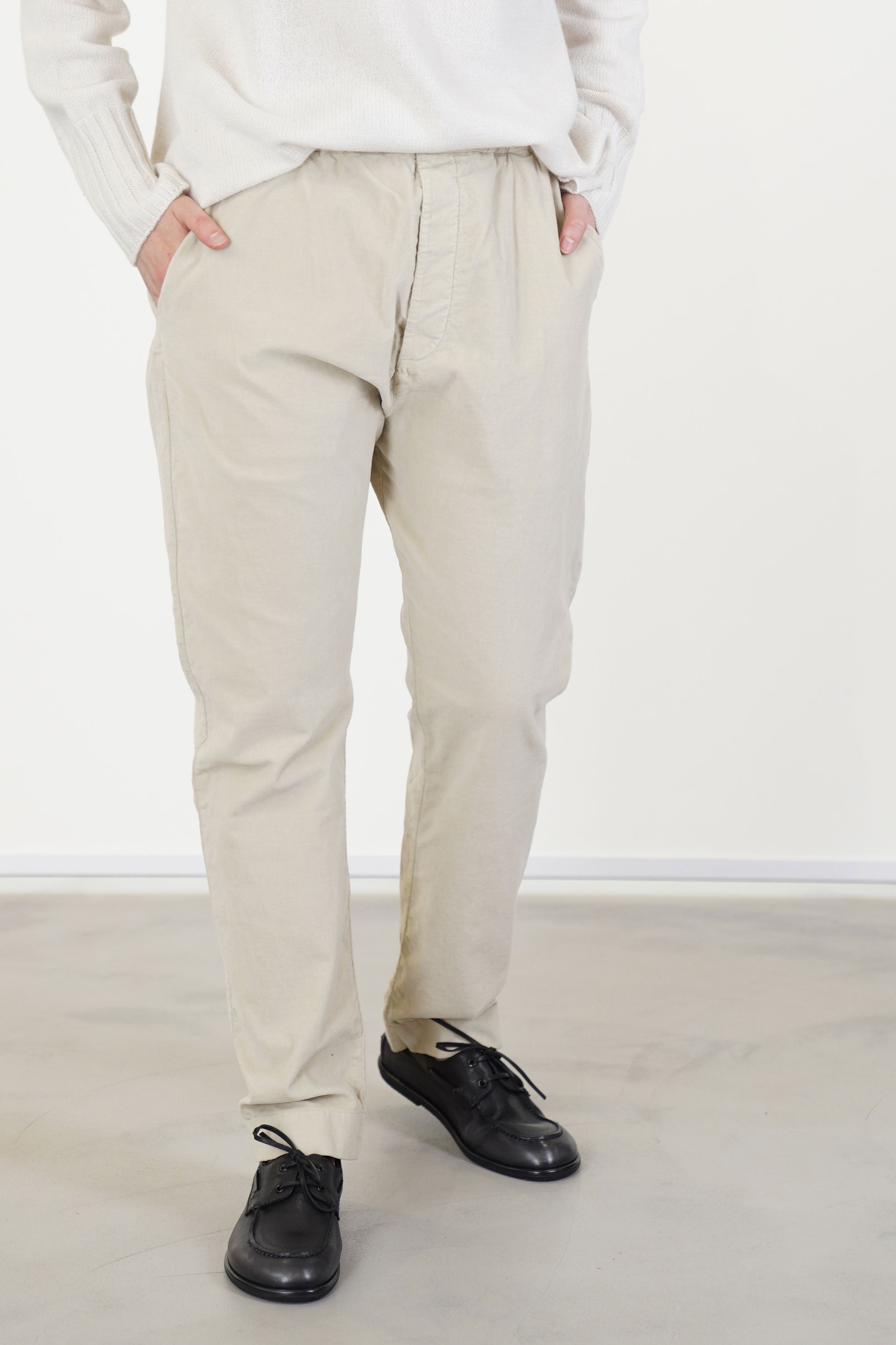 slim trousers v oatmeal