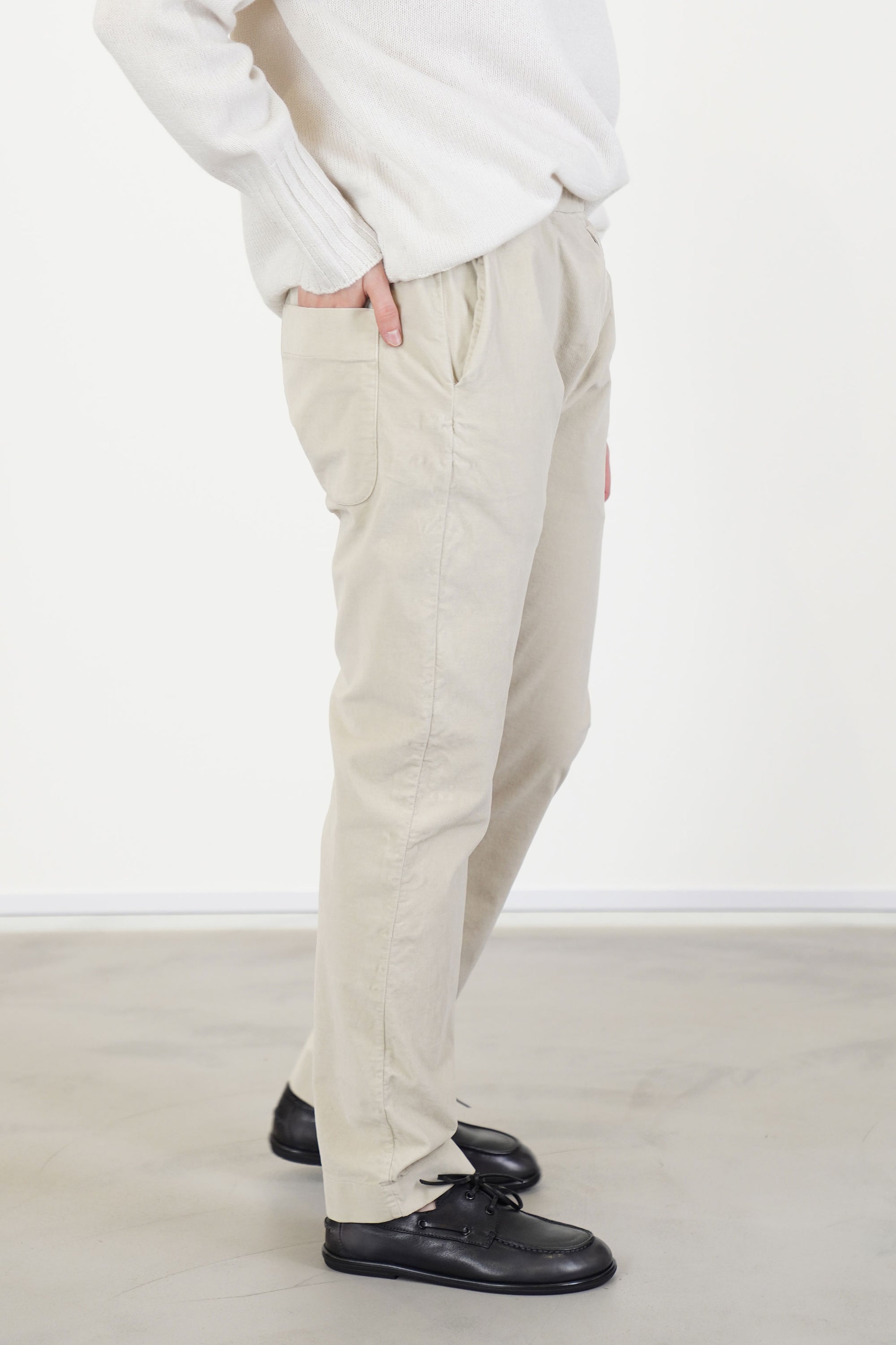 slim trousers v oatmeal