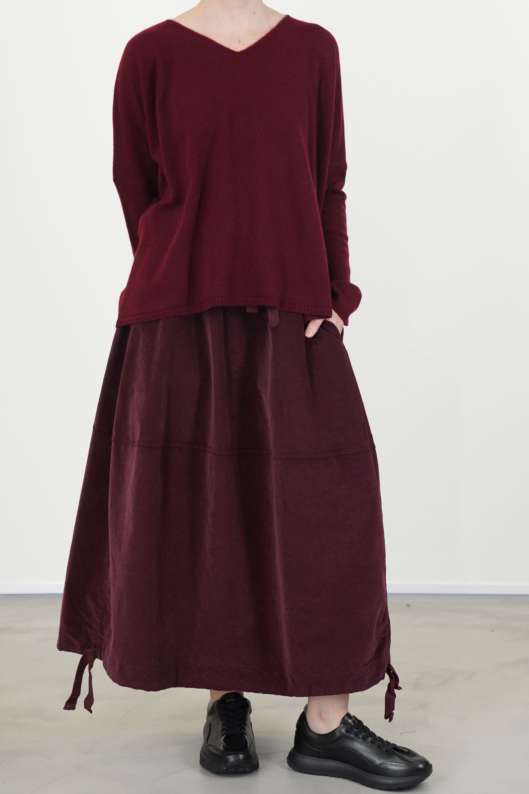 v neck sweater ws cashmere wine