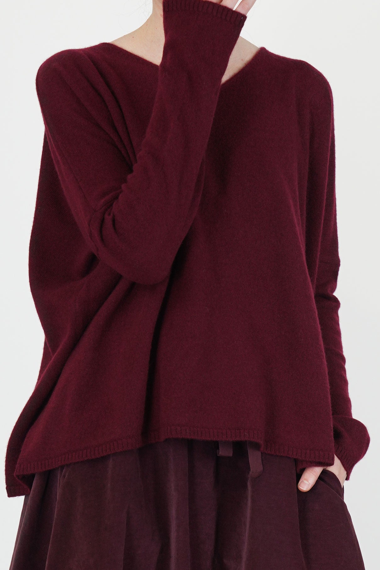 v neck sweater ws cashmere wine
