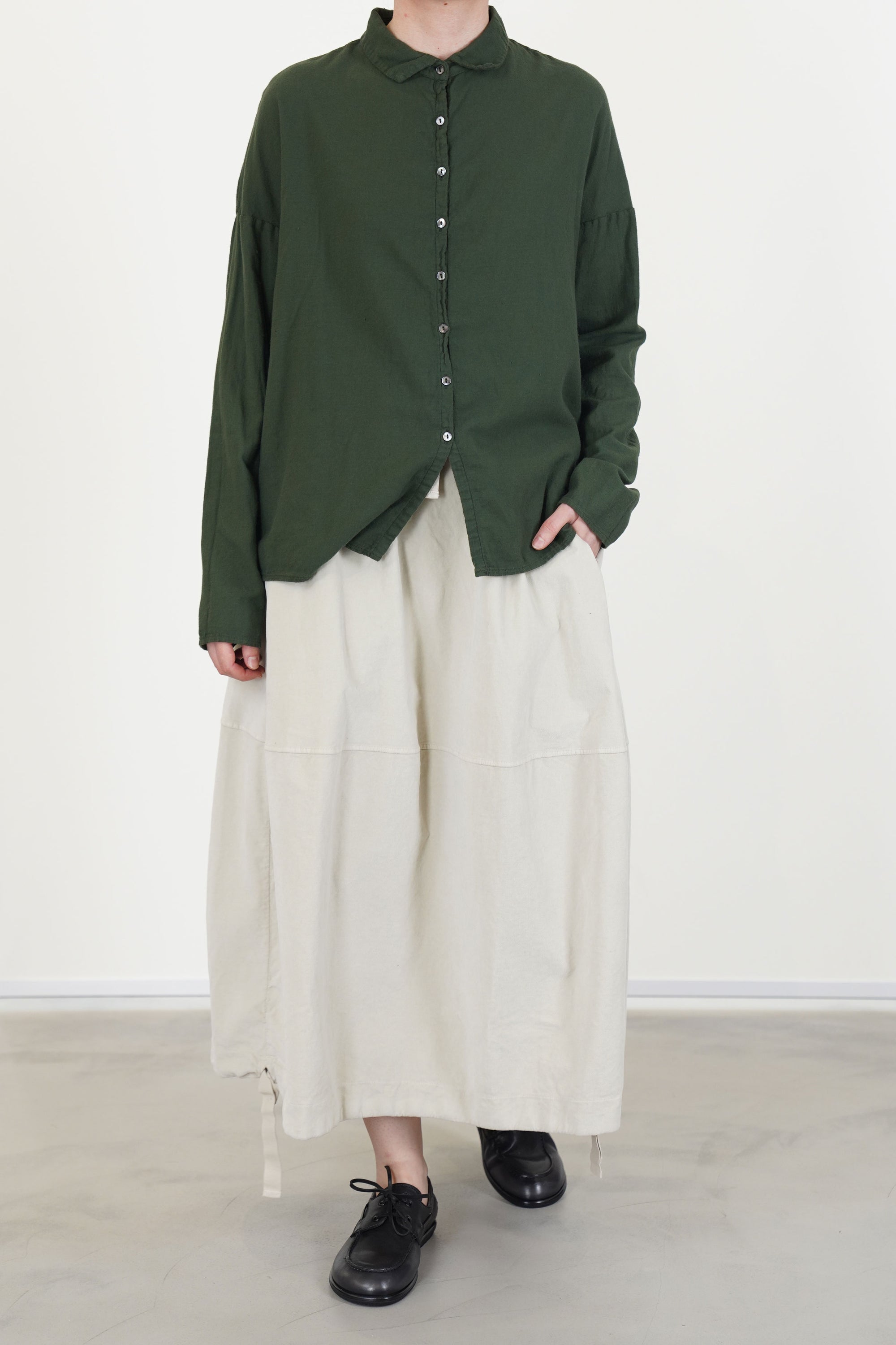 velvet balloon skirt oatmeal