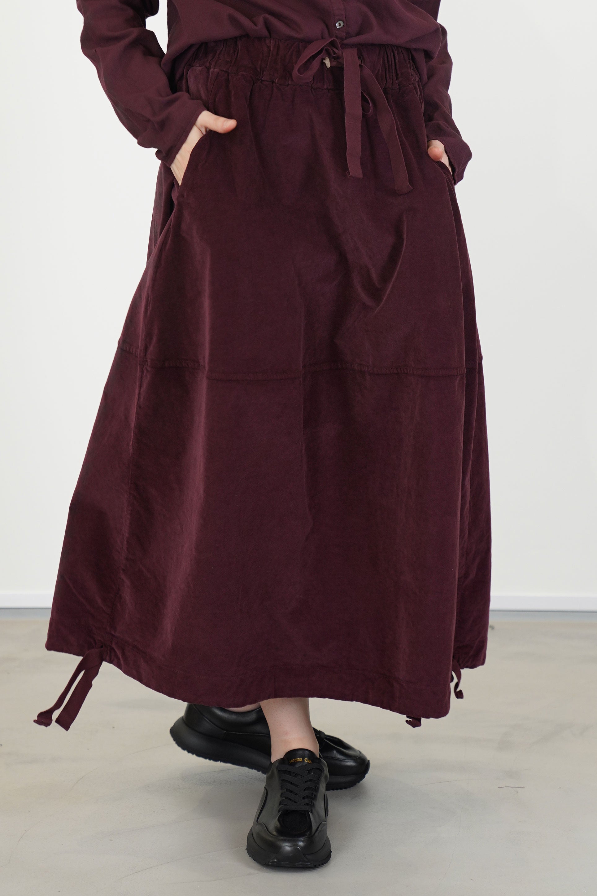 velvet balloon skirt wine