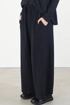 wide essential trousers jp navy