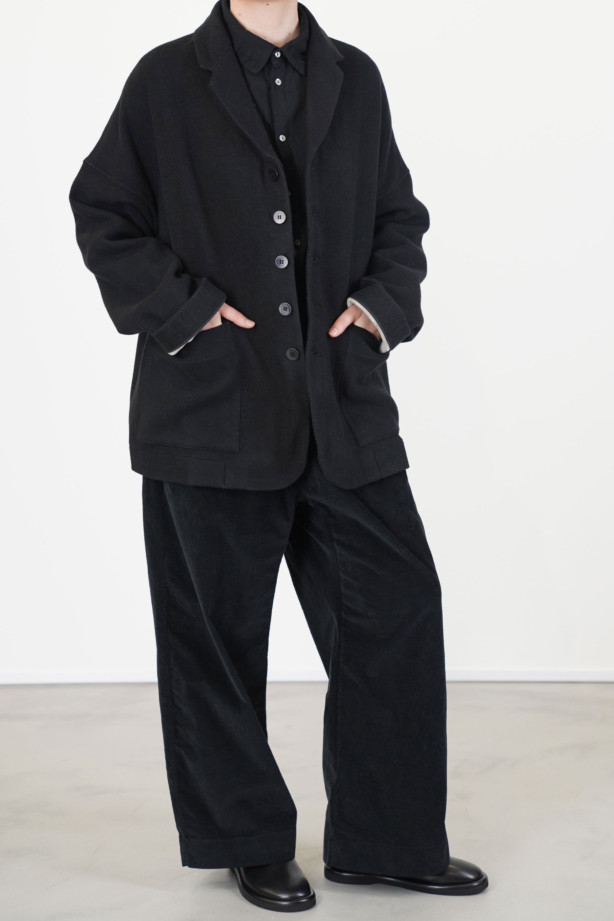 wide & long trousers v black