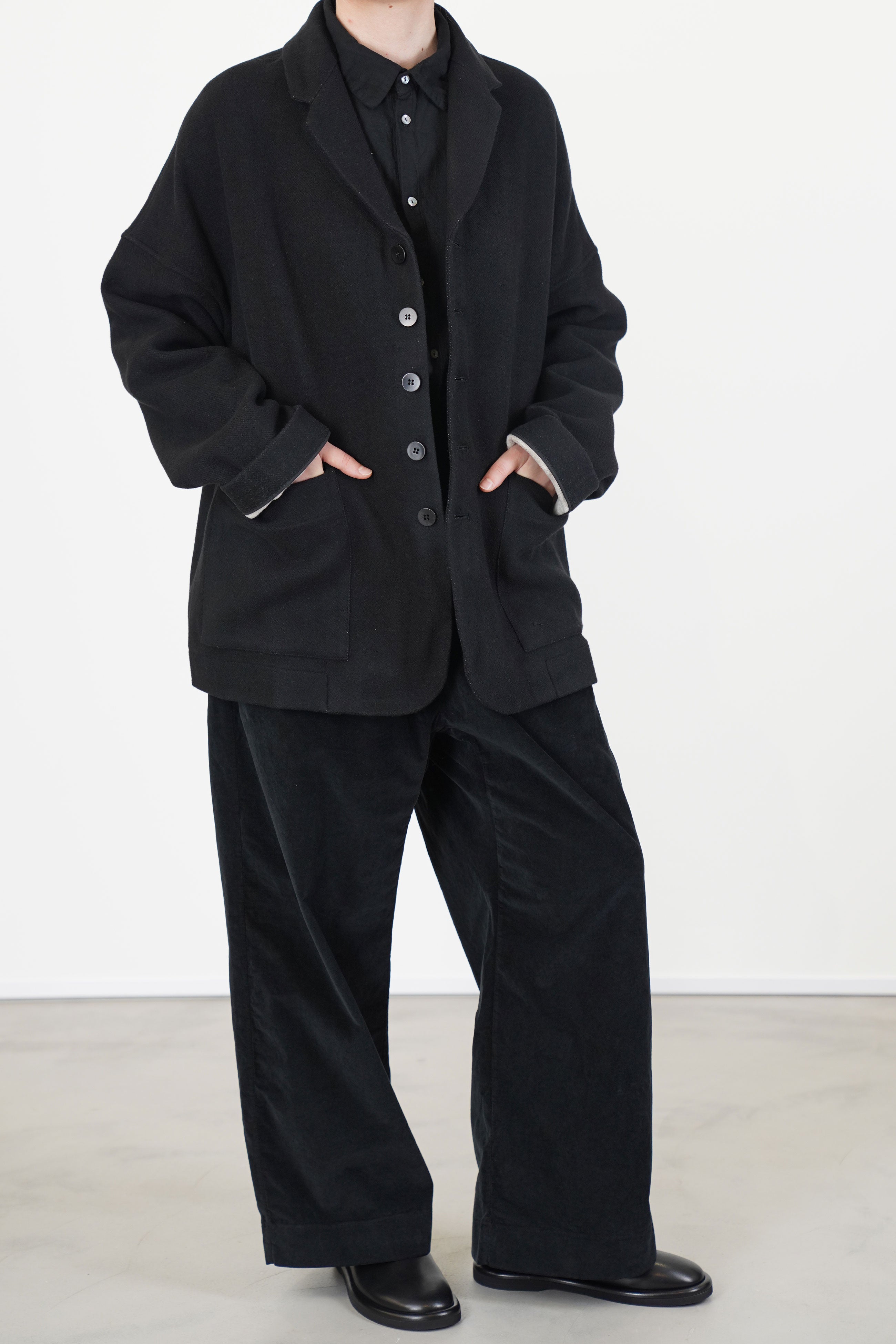 wide & long trousers v black