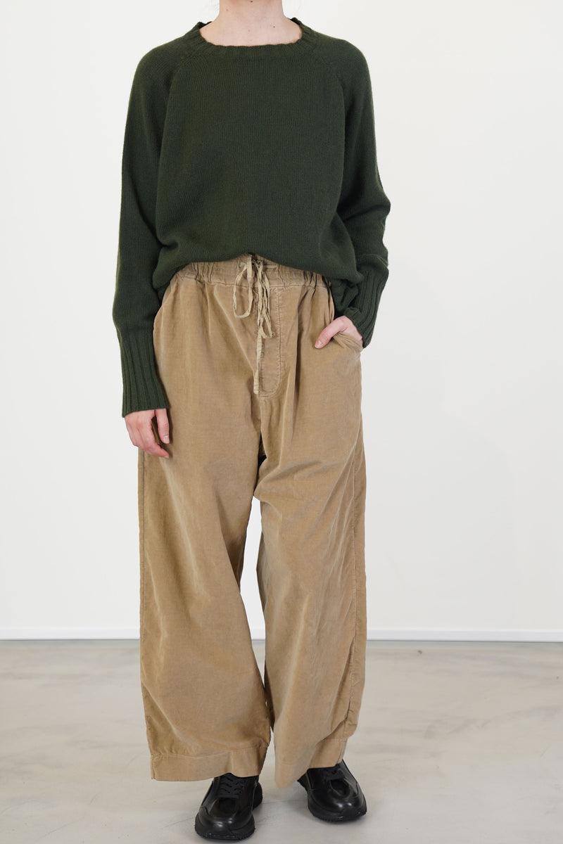 wide & long trousers v honey