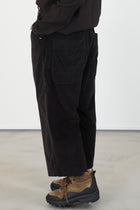 wide & short trousers v brown