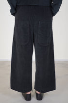 wide & short trousers velvet black