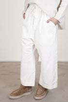 wide & short trousers velvet milk
