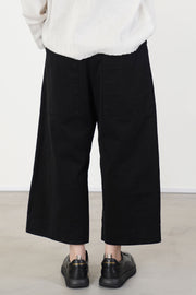 wide & short trousers wcc black