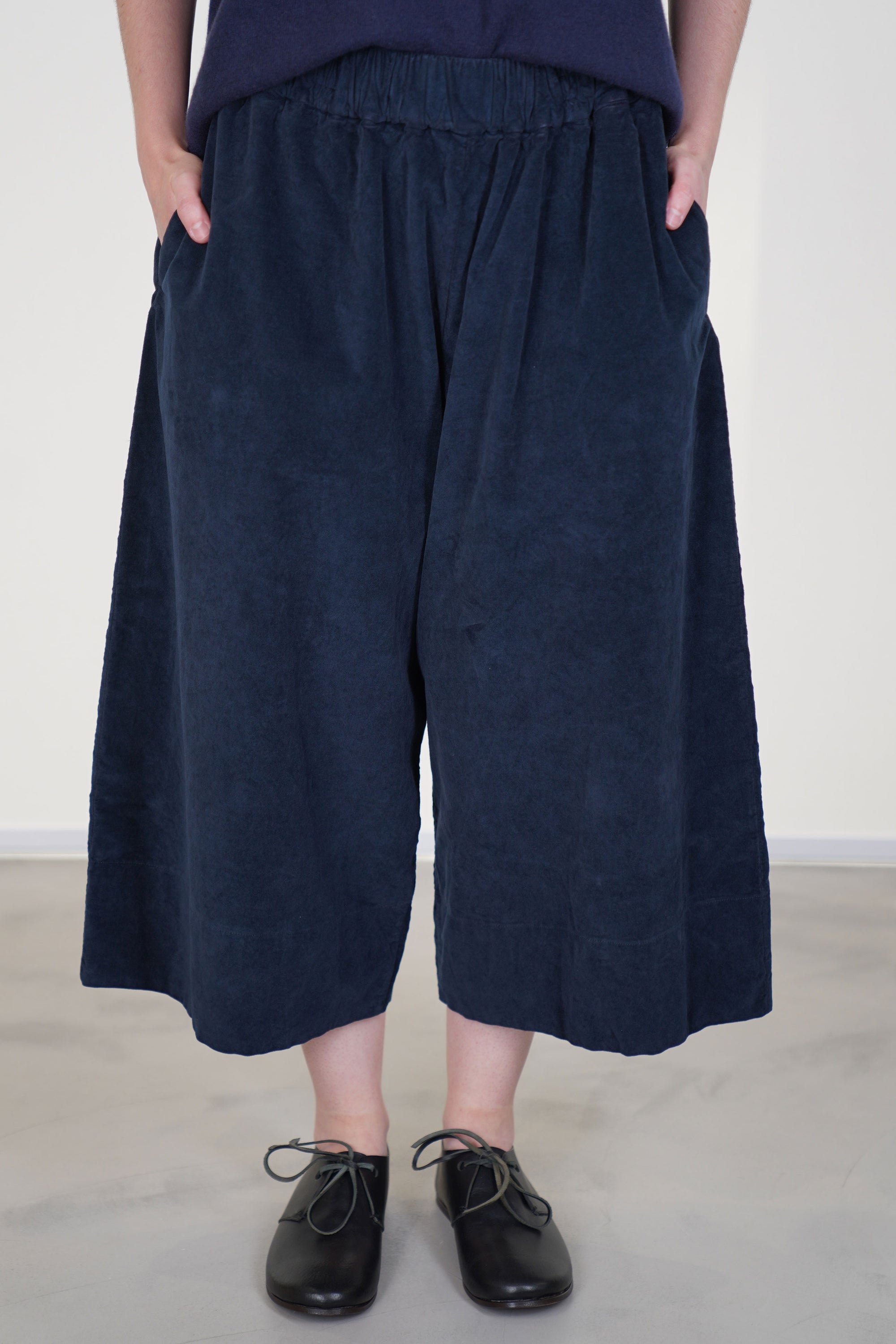 wide trousers velvet ink