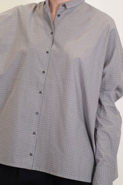 apuntob (a.b) wide shirt gray check button front opening, a pointed collar wide and relaxed fit