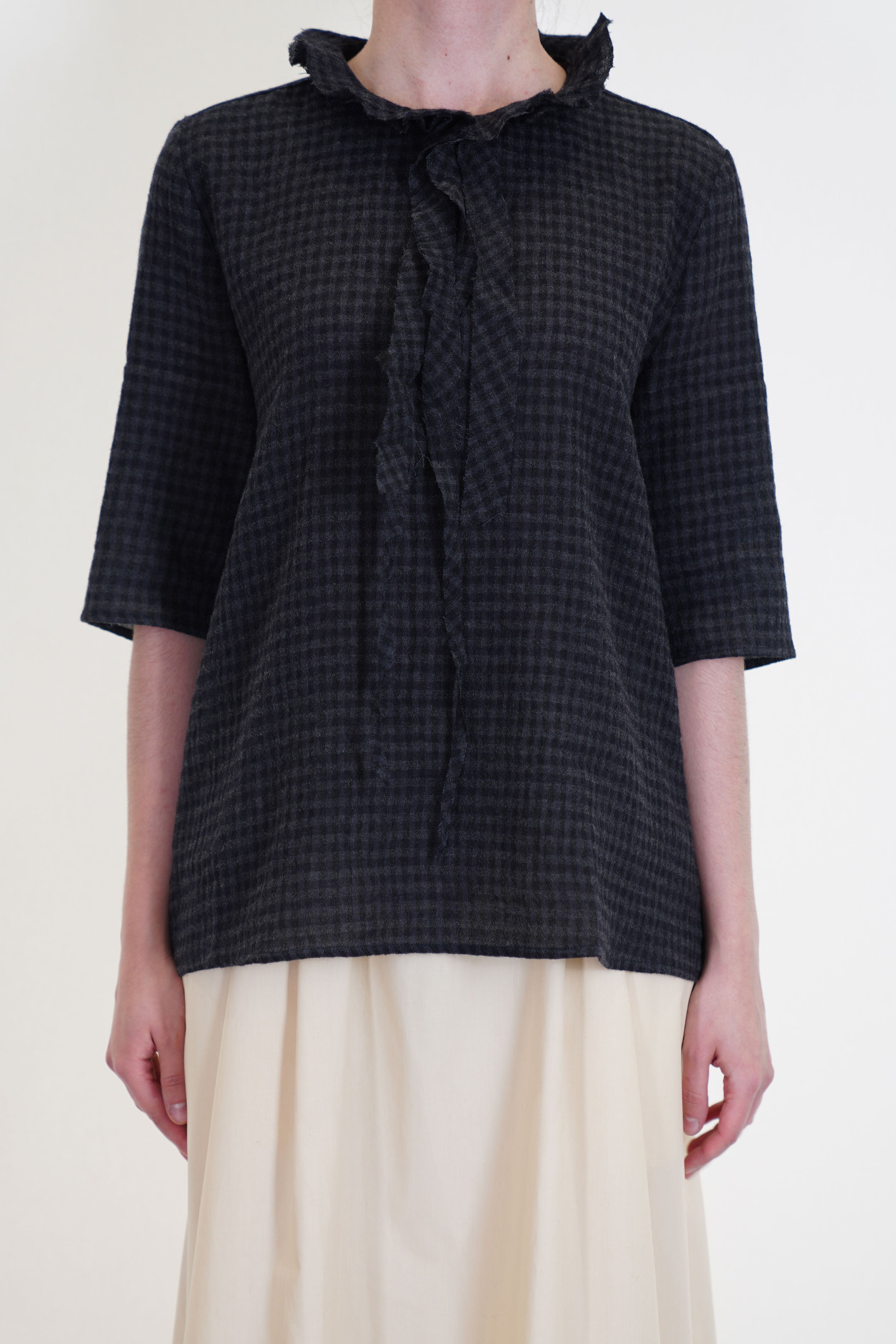 apuntob (a.b) shirt anthracite black crafted in a lighweight linen-virgin wool blend