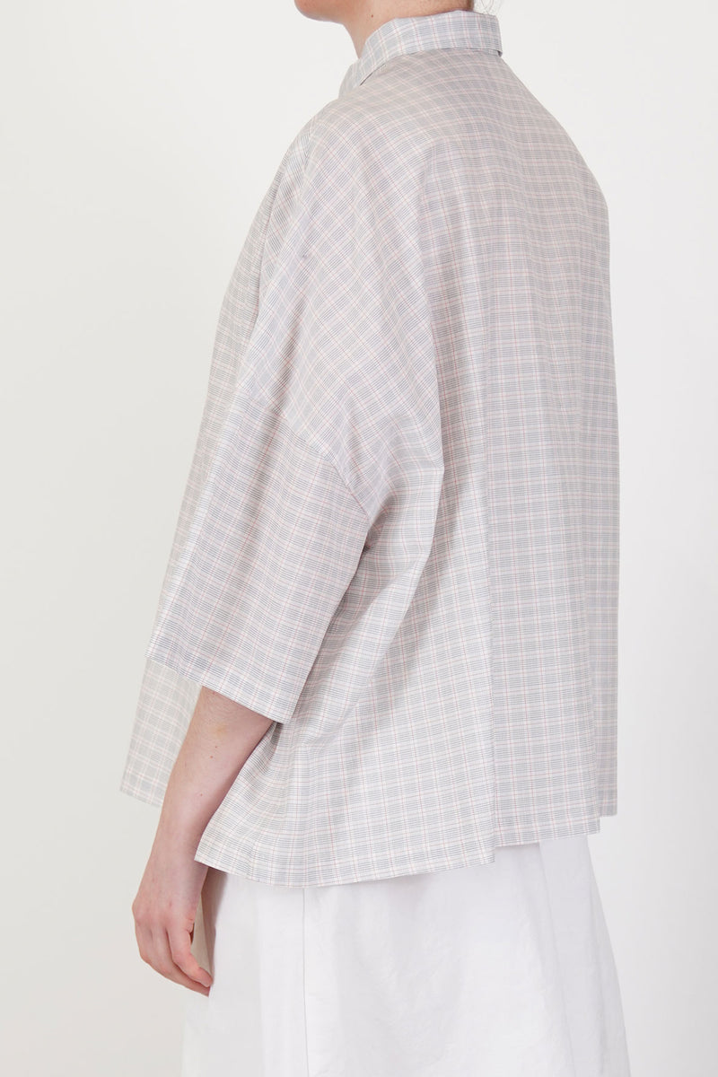back view of apuntob (a.b) shirt check cotton silk tomato boyx cut and fluid drape