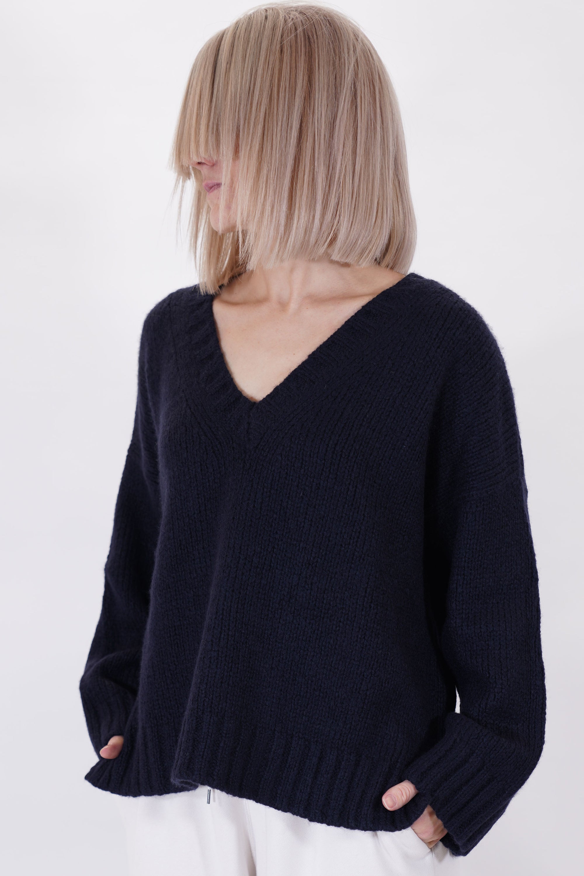 cashmere knit ferro navy