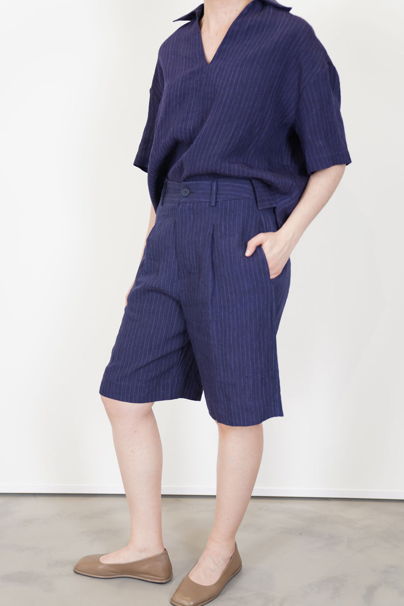 top lise linen navy pinstripe