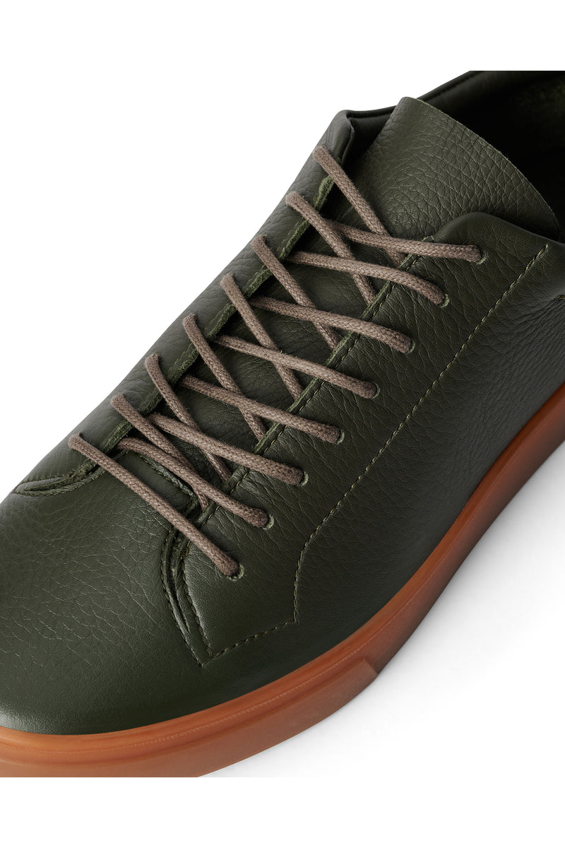 archetype sneaker v2 loch green