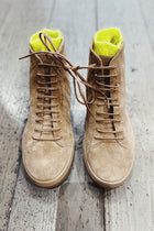 form sneaker suede hawk