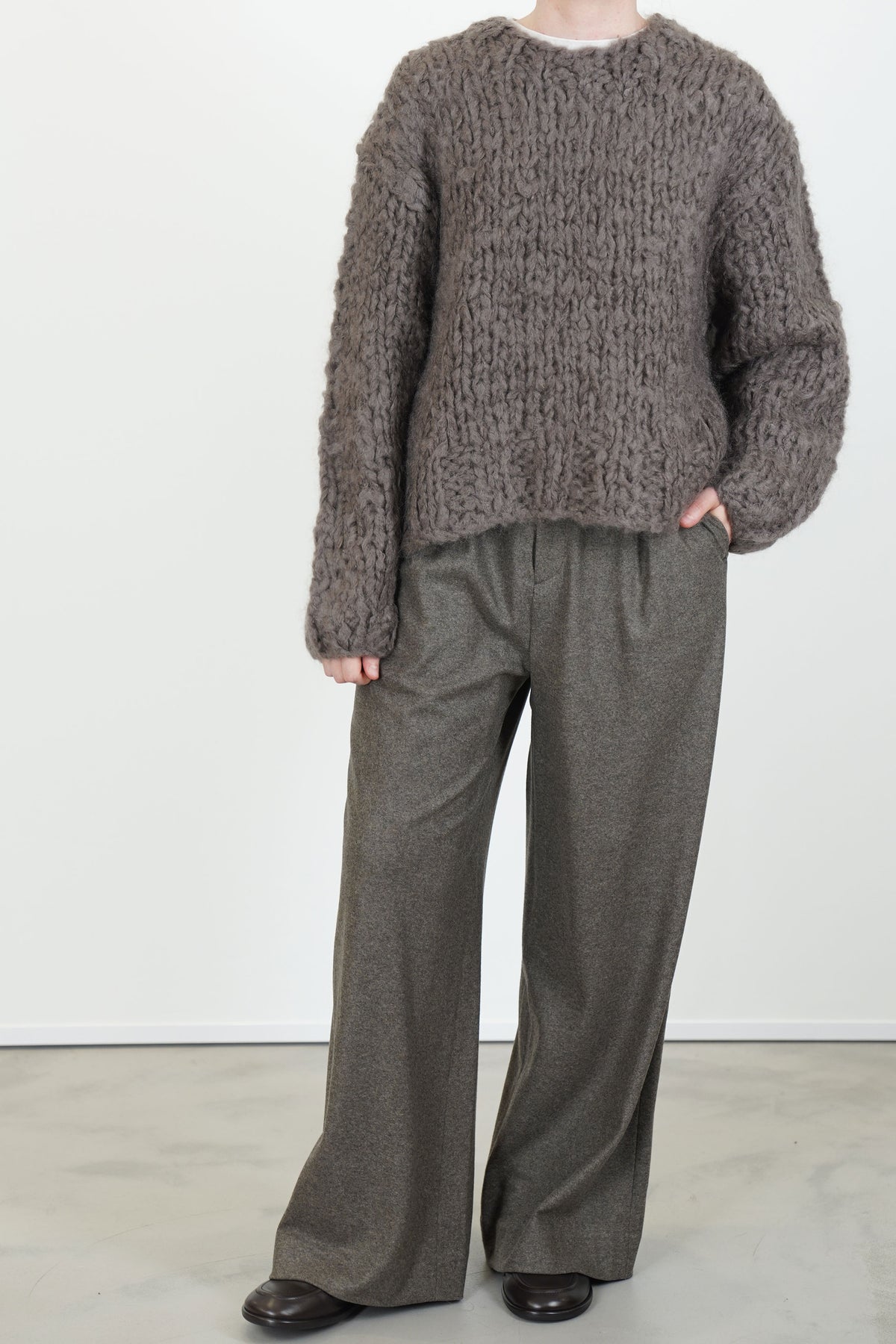 hand knit oversized pullover brown