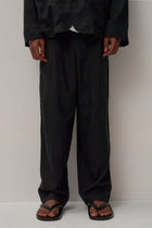 loose fit pants black