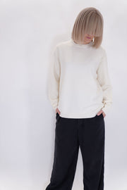 woolen sweater off-white