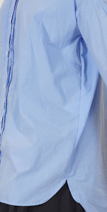 bergfabel claudia long shirt powder blue loose and relaxed fit, long shirt style with curved back hemline
