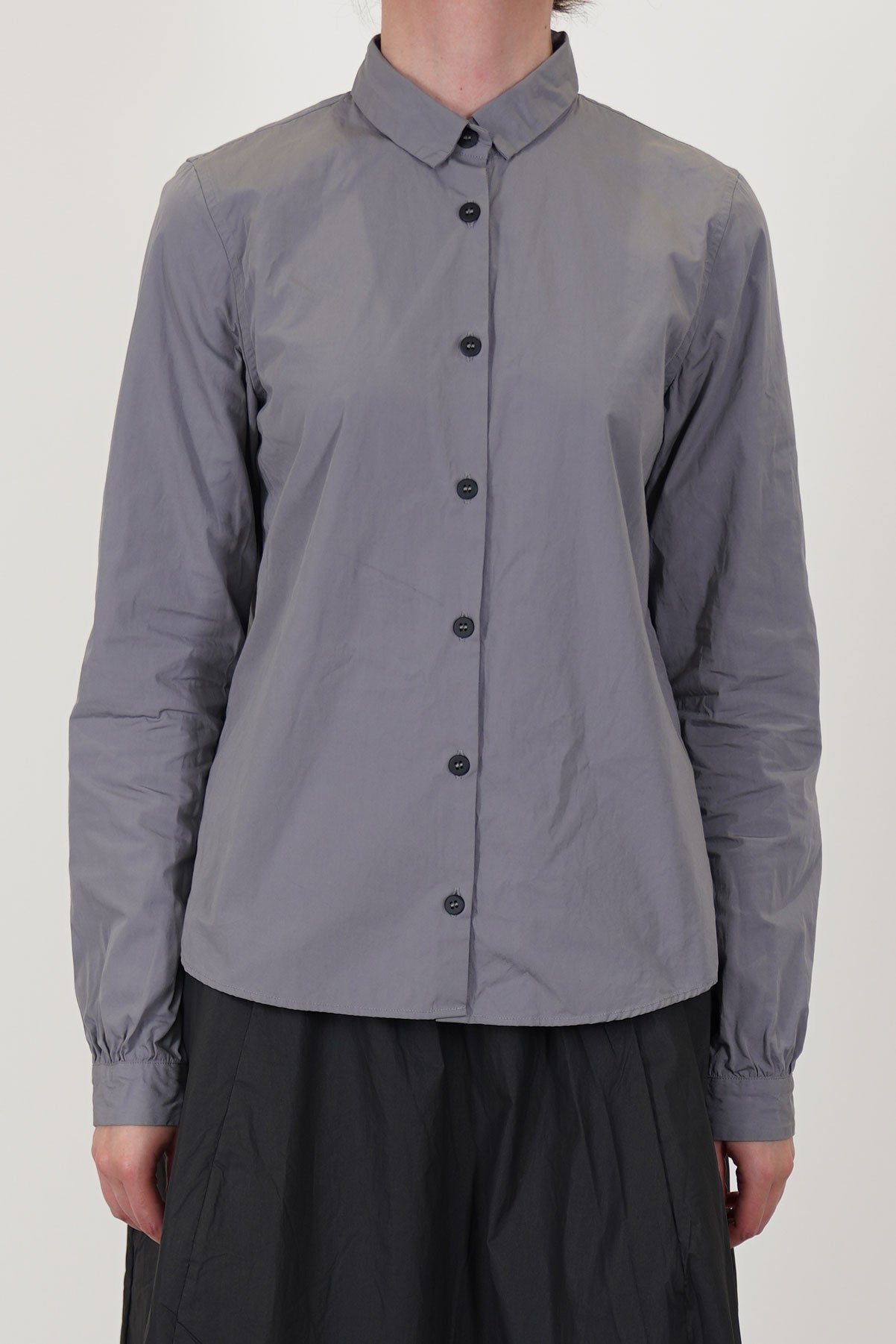 detail view of tyrol shirt fod classic slim fitted style