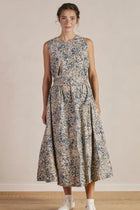 apron dress flower