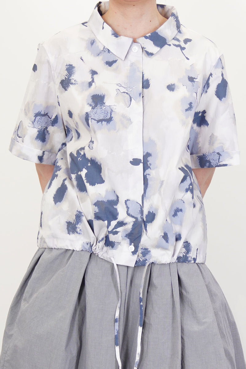 front view bergfabel alma shirt blooms relaxed fit, distinct floral print