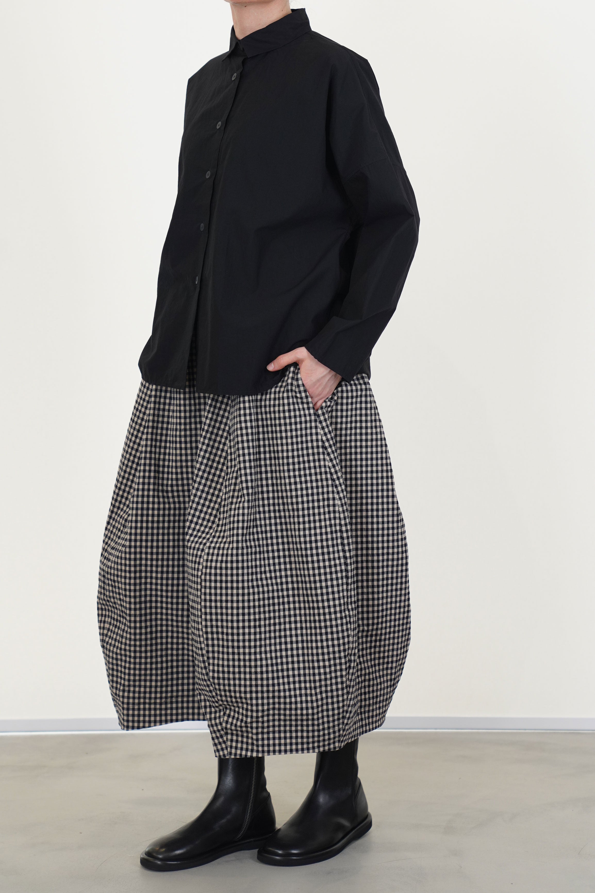 carla skirt check