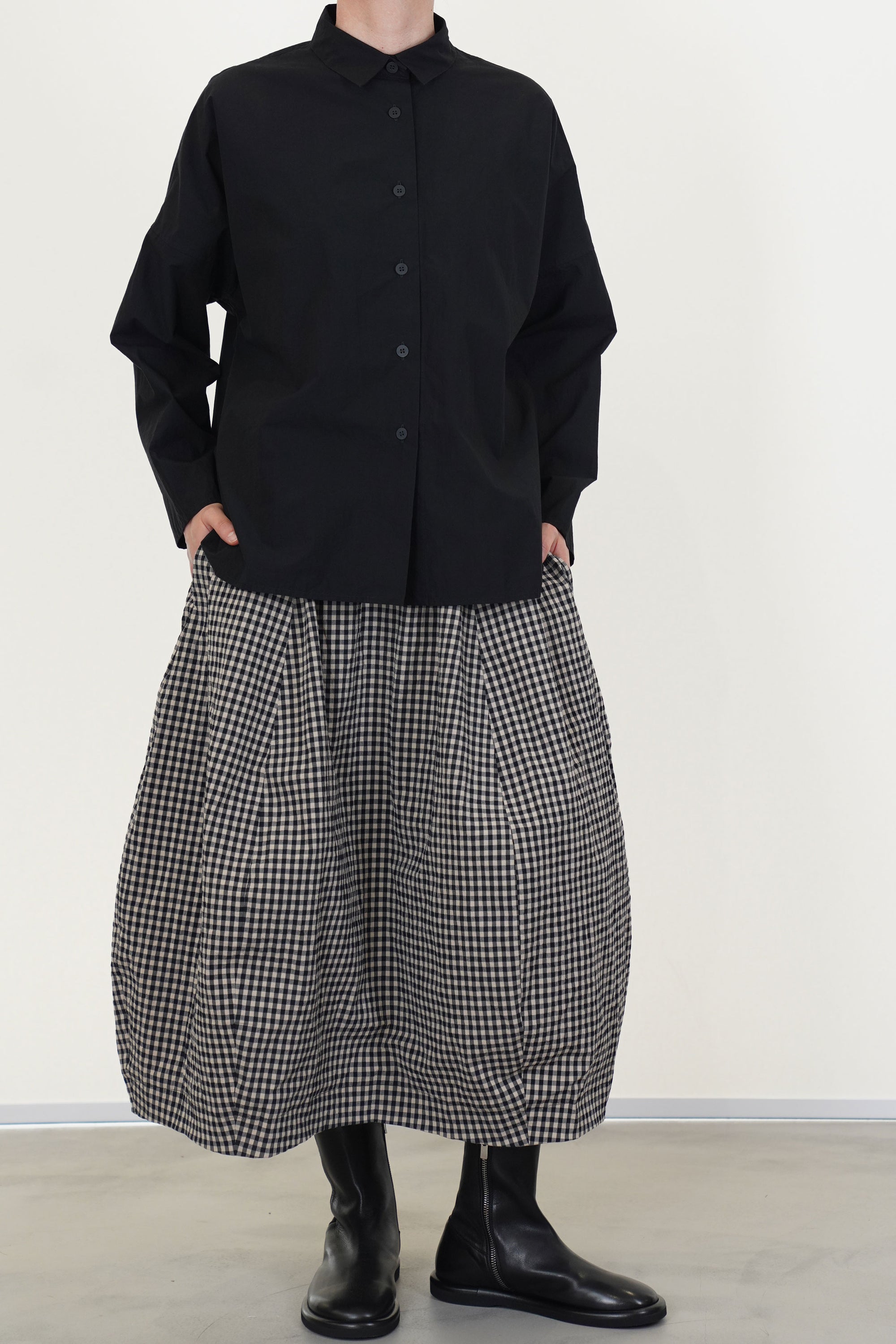 carla skirt check