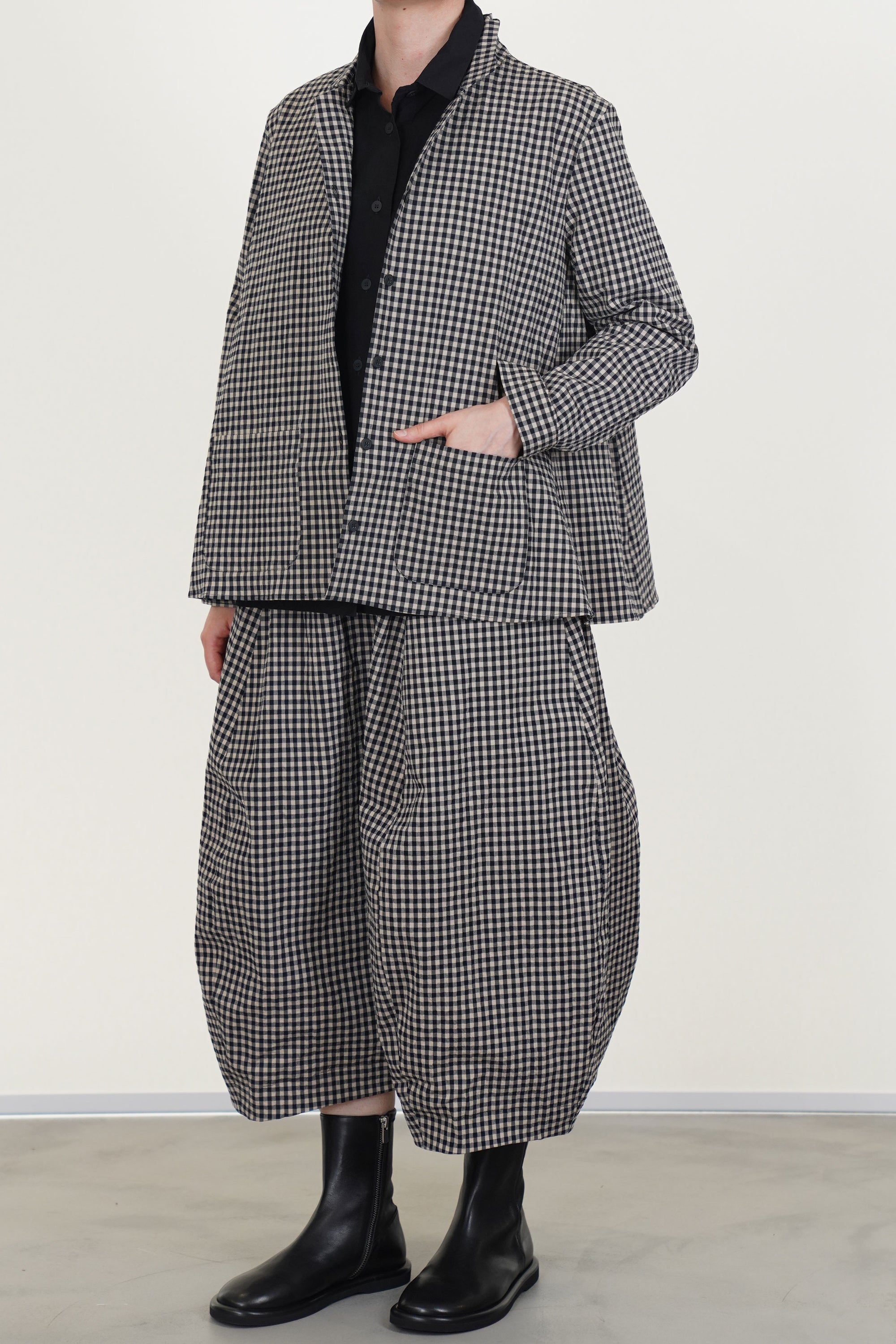 carla skirt check