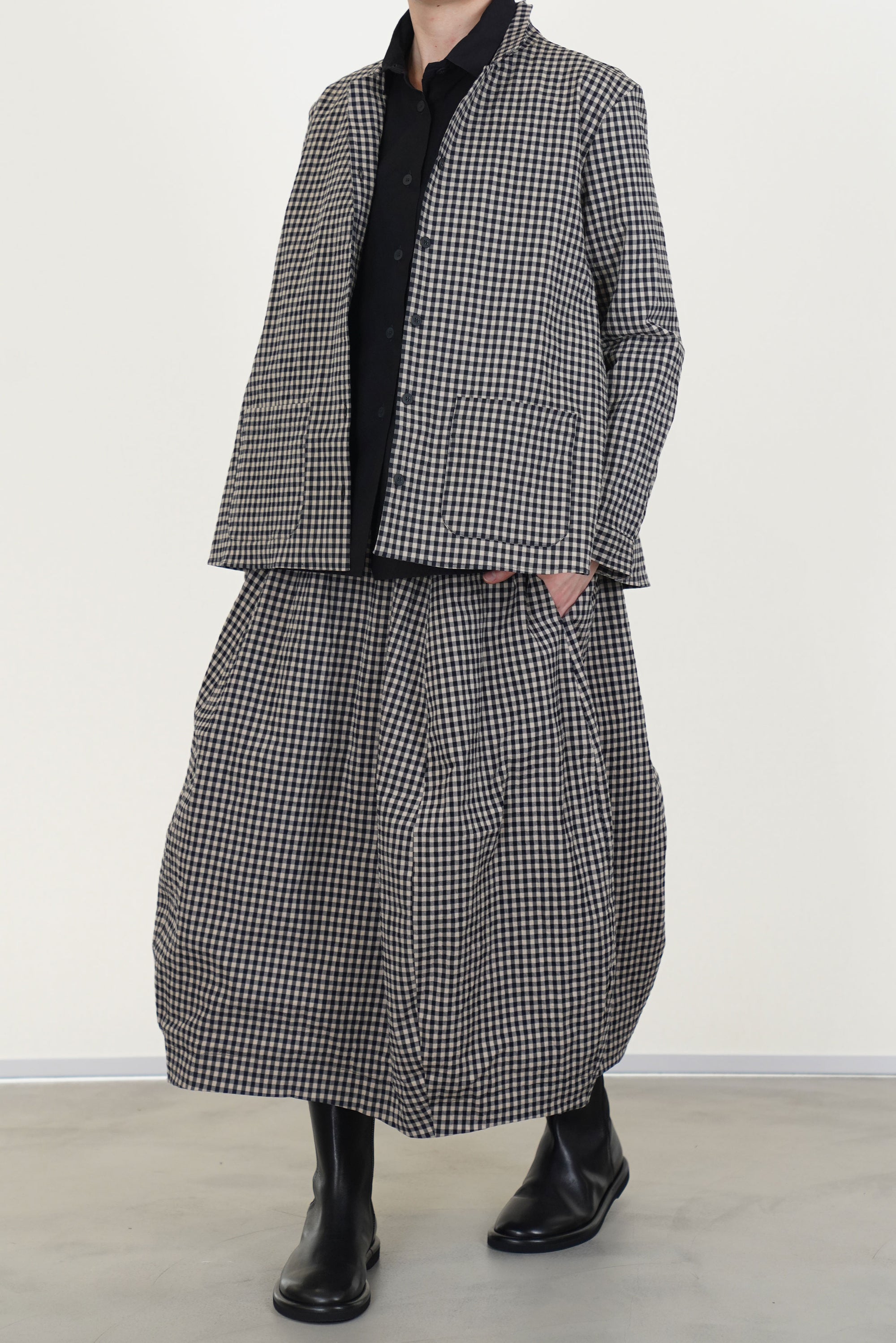 carla skirt check