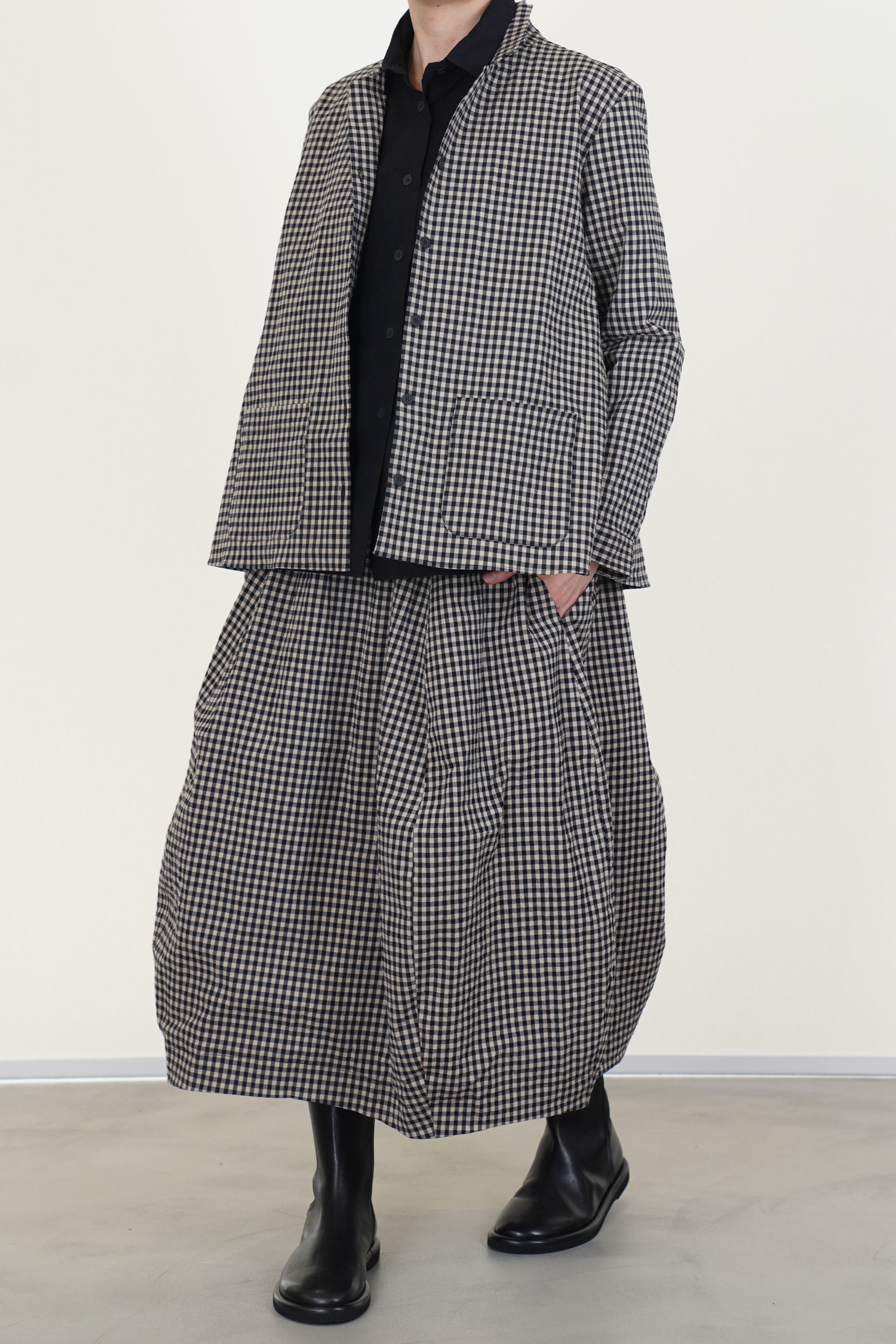 carla skirt check