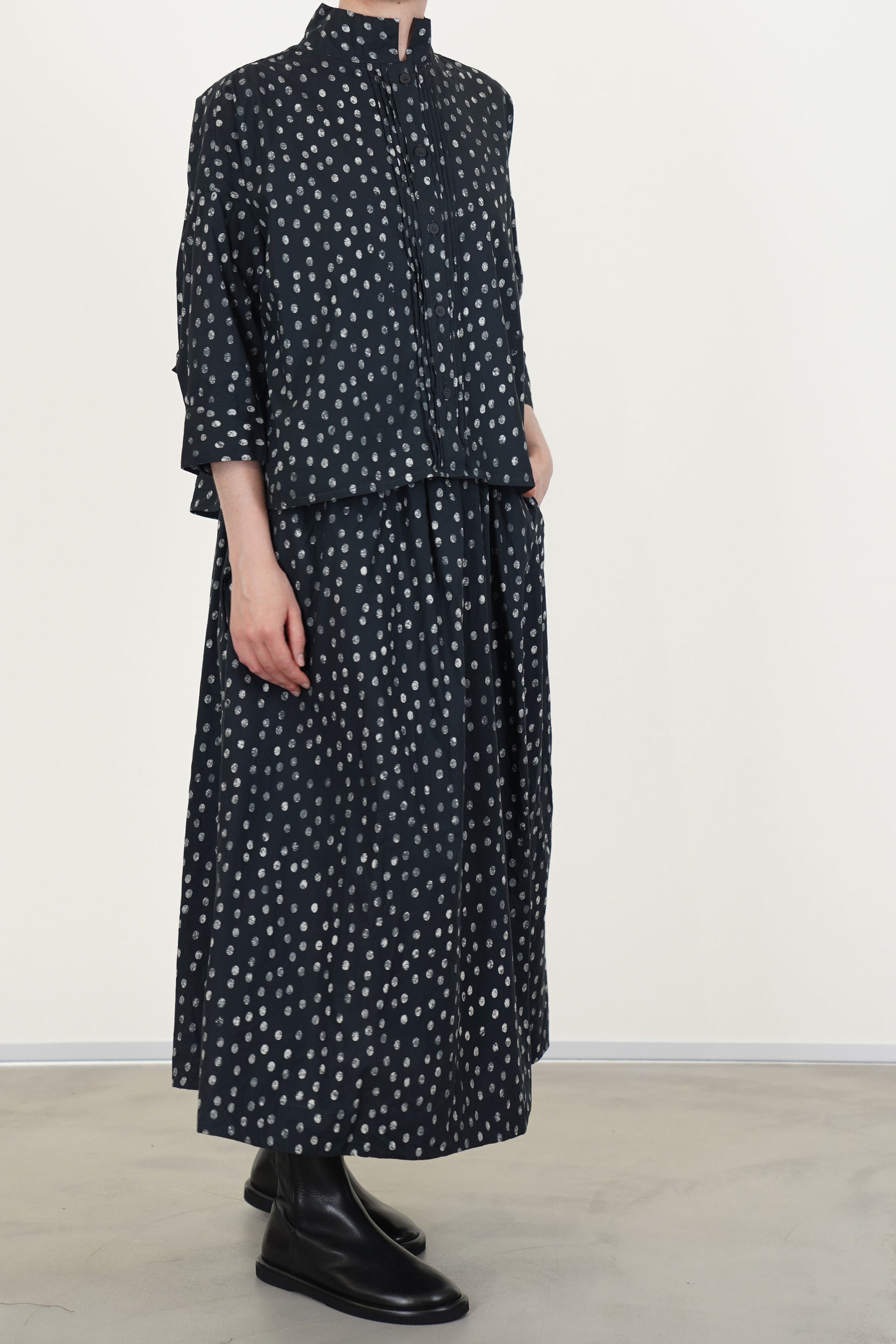 claudia shirt pois